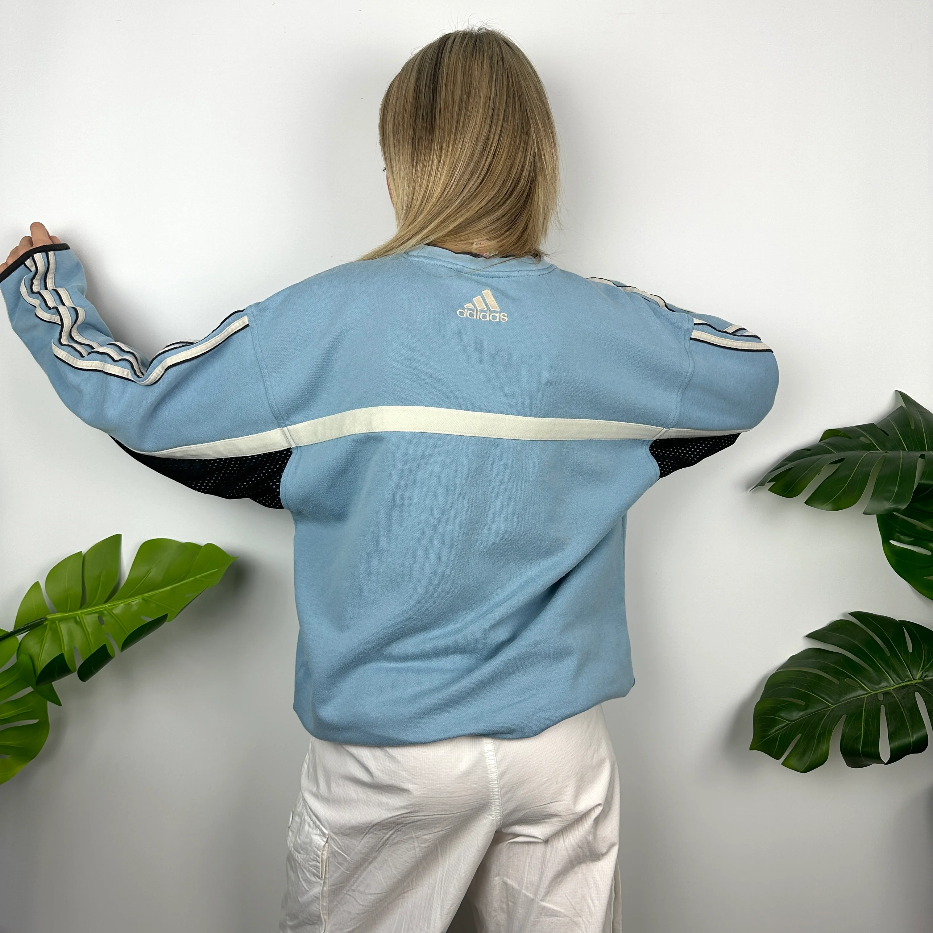 Adidas Baby Blue Embroidered Spell Out Sweatshirt (L) - Image 4