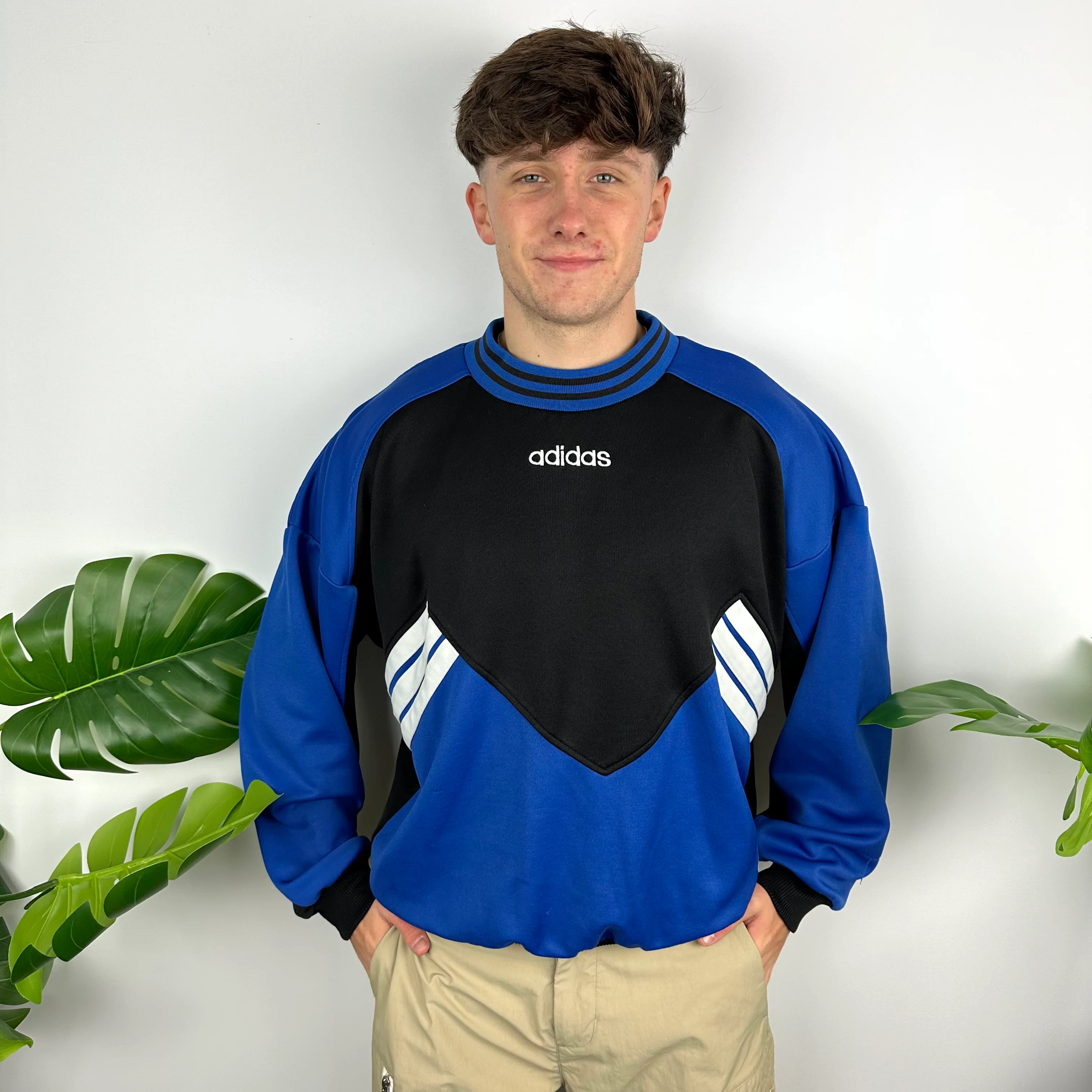 Adidas Black & Blue Embroidered Spell Out Colour Block Sweatshirt (M) - Image 4