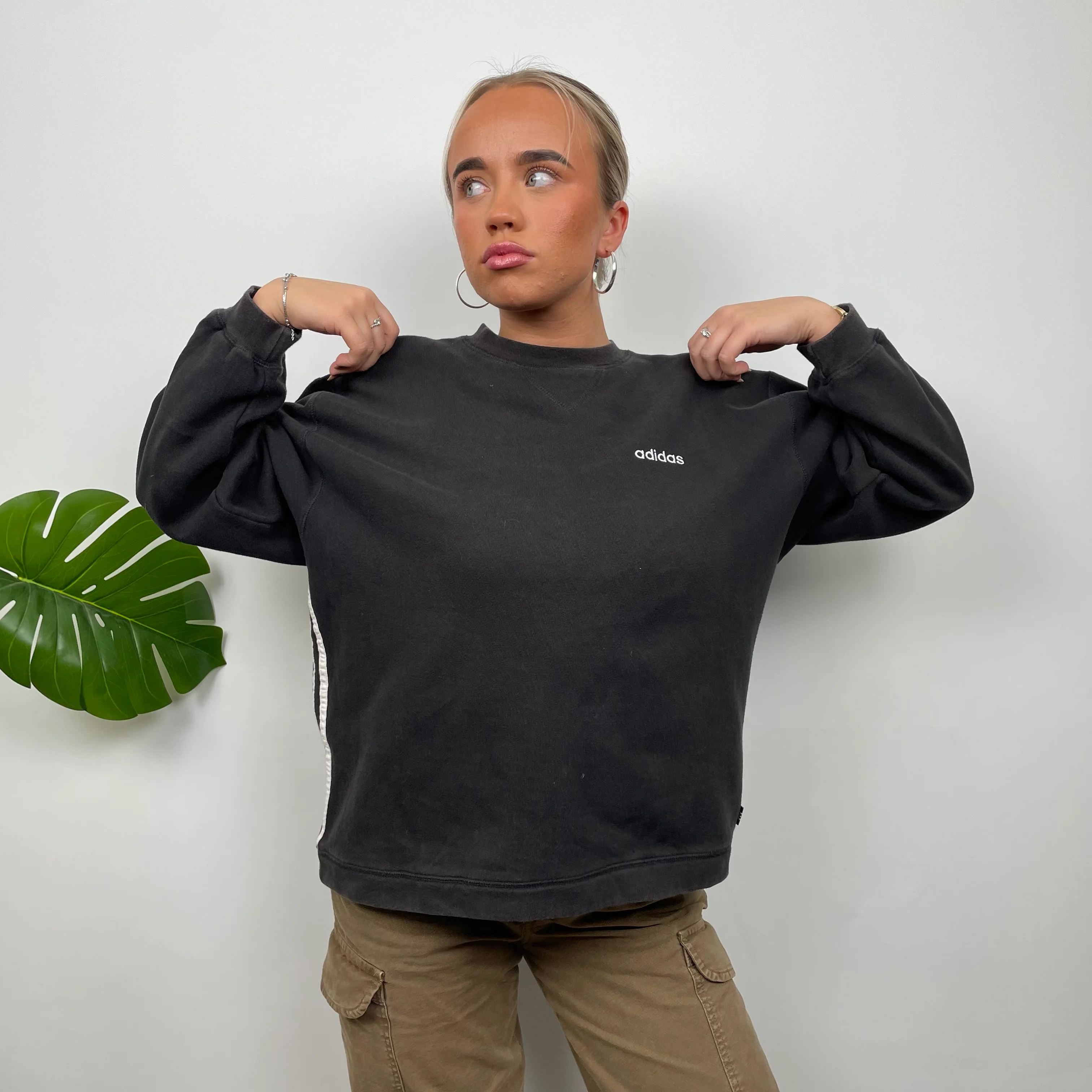 Adidas Black Embroidered Spell Out Sweatshirt (S) - Image 3
