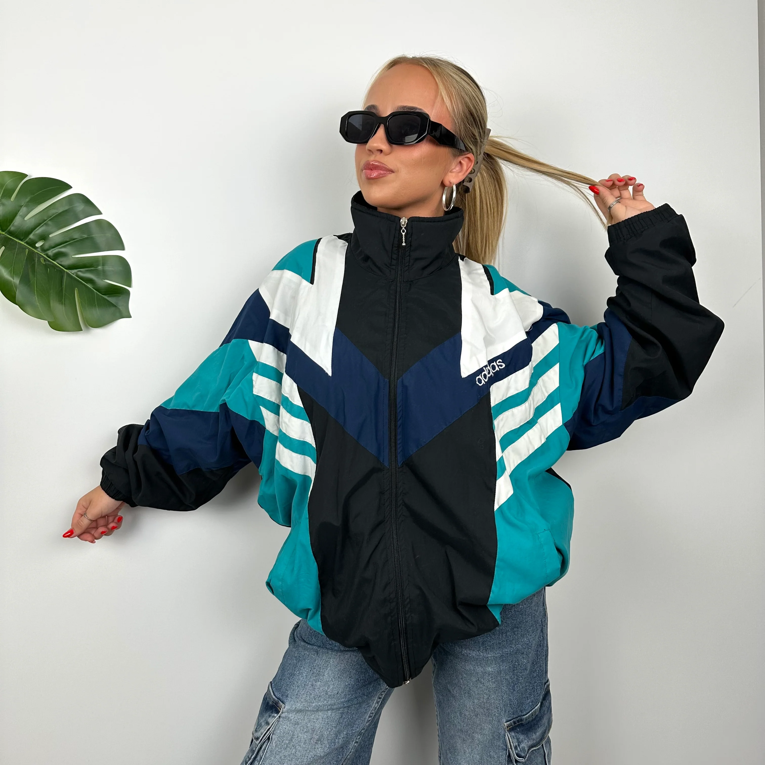 Adidas Black Embroidered Spell Out Zip Up Jacket (XL) - Image 4