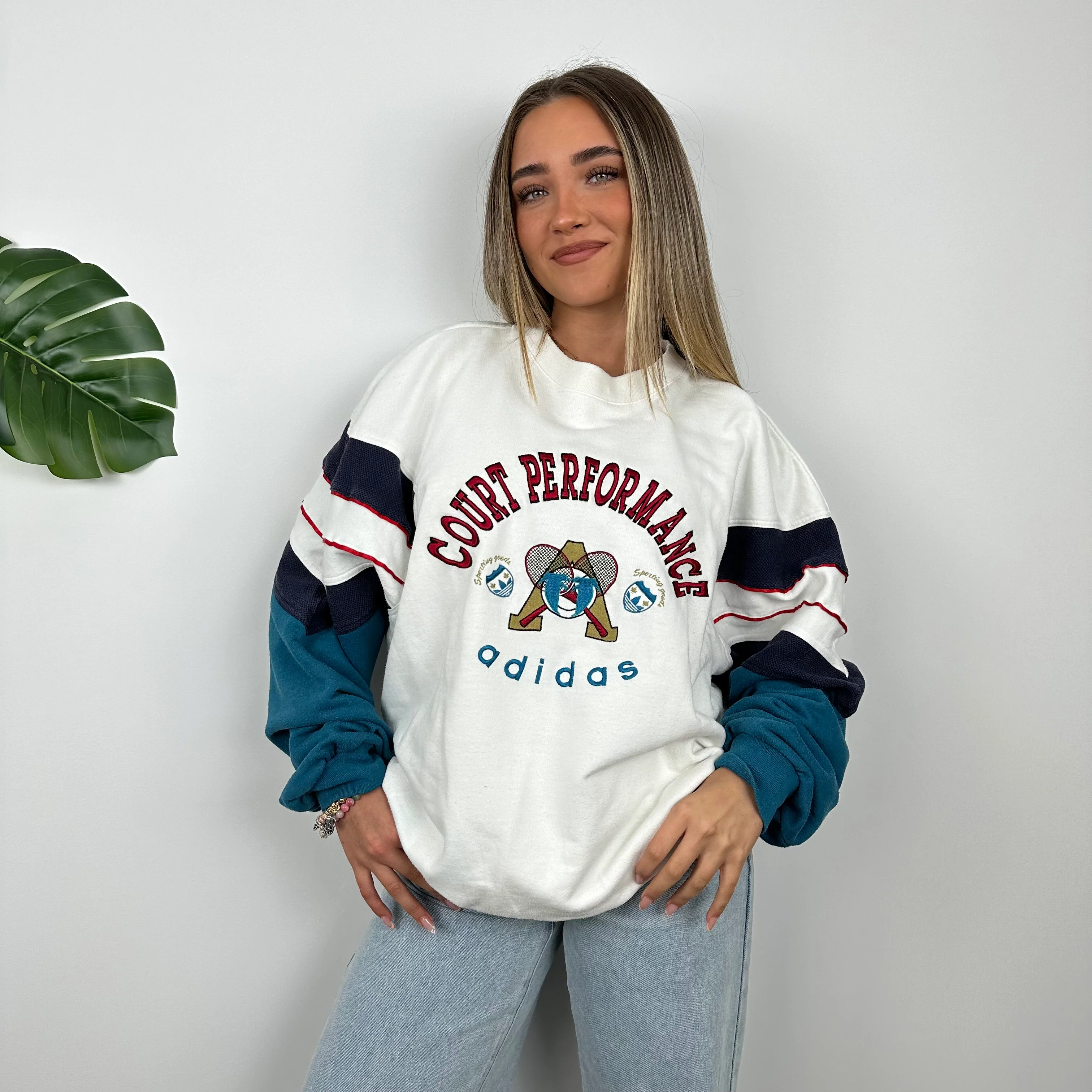 Adidas Court Performance RARE White Embroidered Spell Out Sweatshirt (L) - Image 4