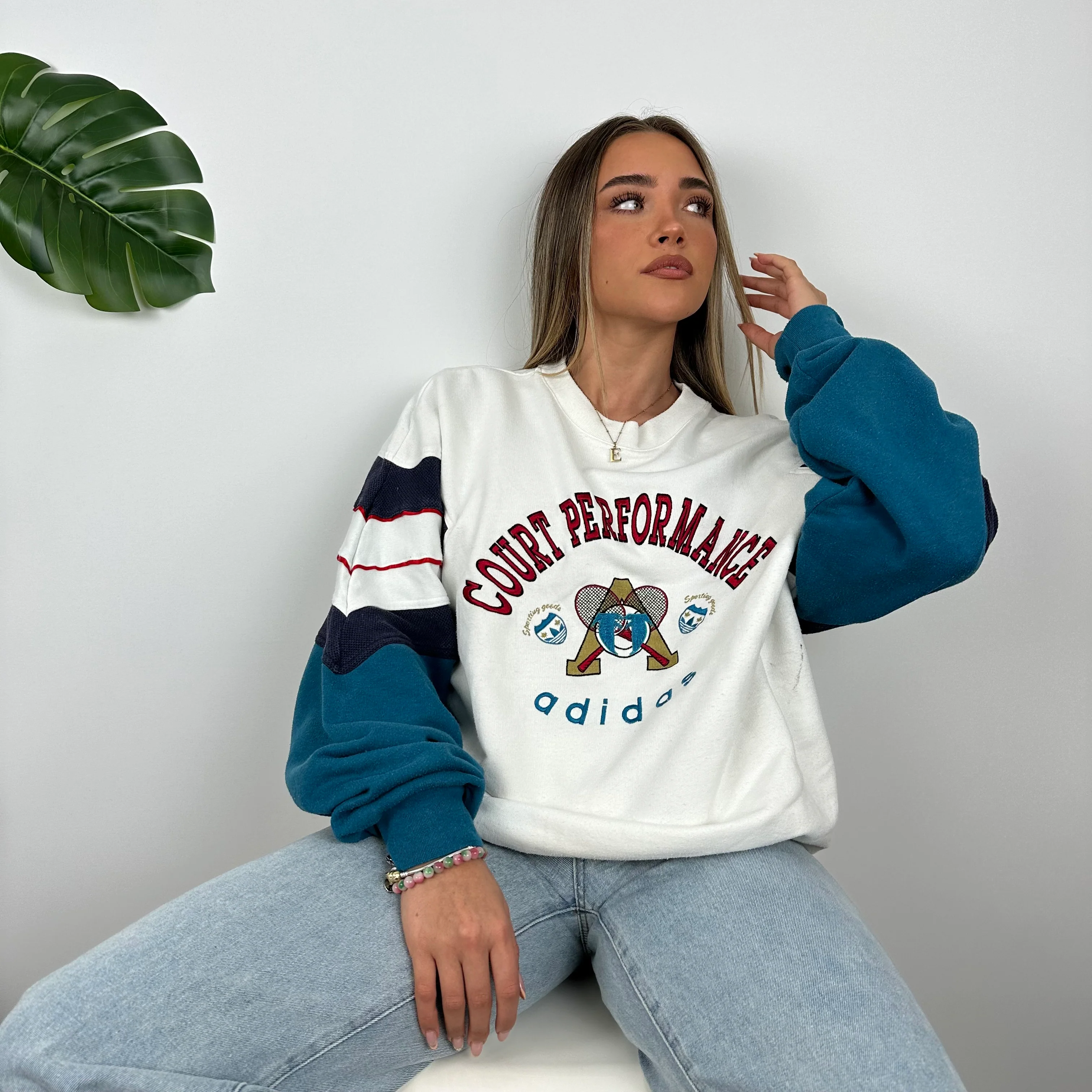 Adidas Court Performance RARE White Embroidered Spell Out Sweatshirt (L) - Image 6