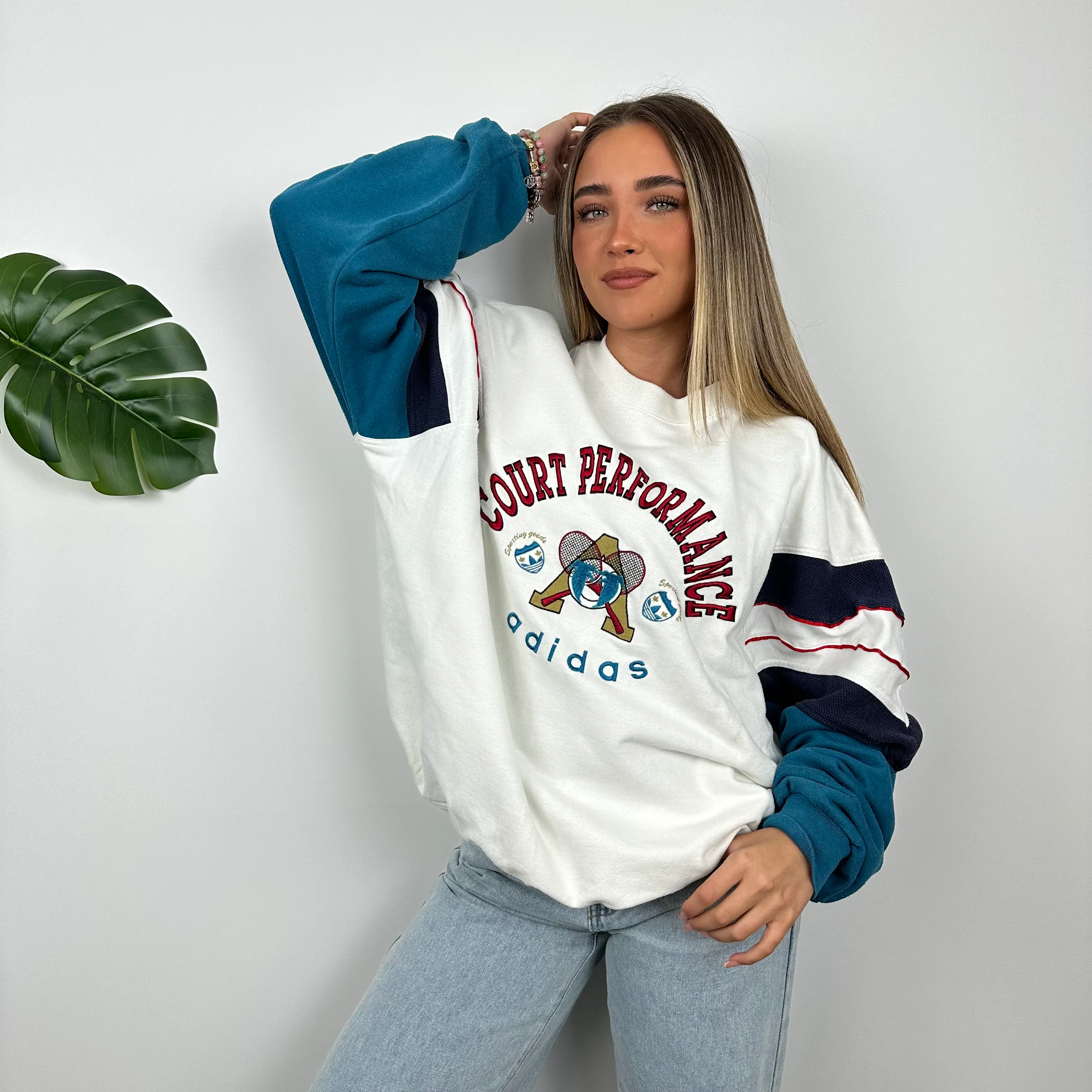 Adidas Court Performance RARE White Embroidered Spell Out Sweatshirt (L) - Image 8