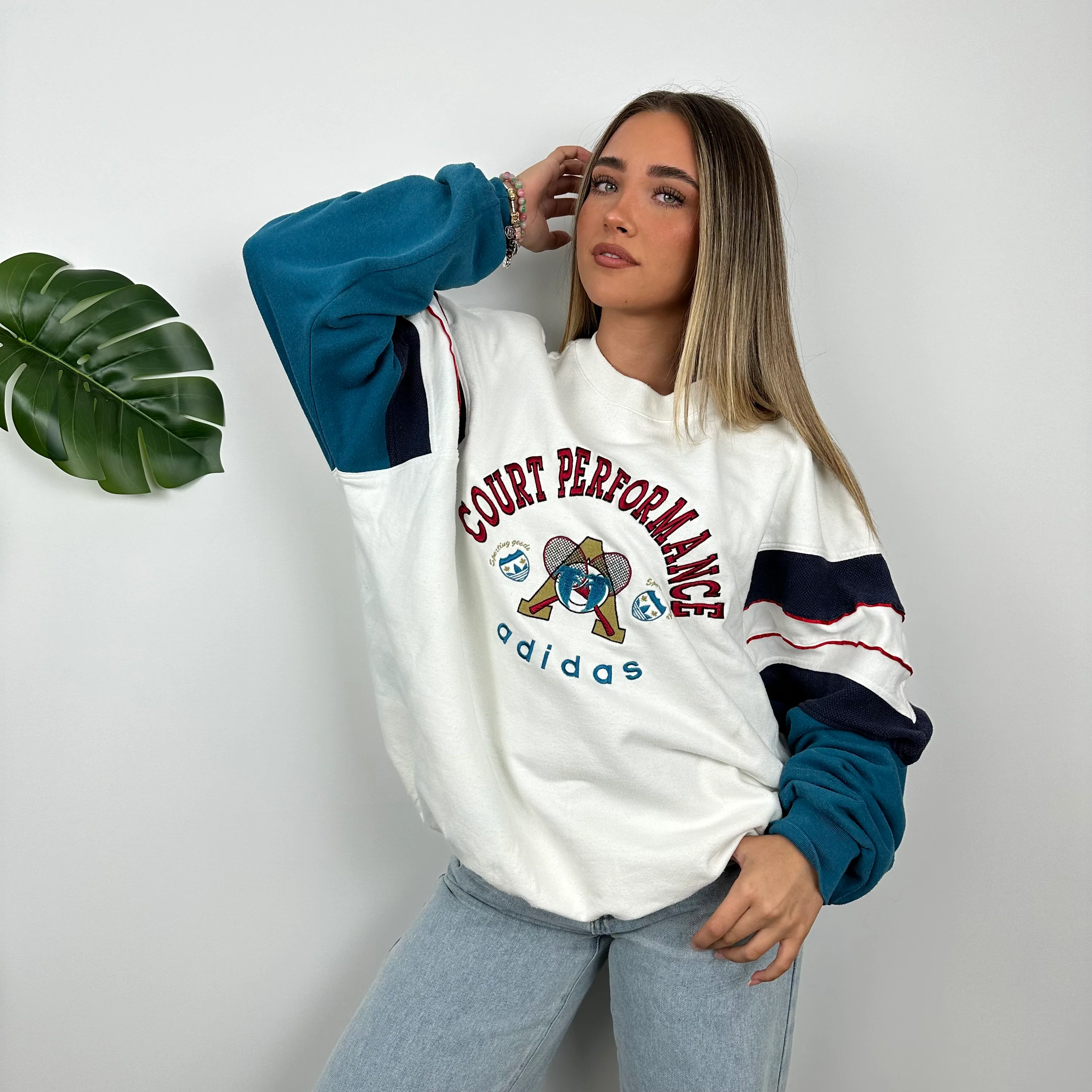 Adidas Court Performance RARE White Embroidered Spell Out Sweatshirt (L) - Image 9