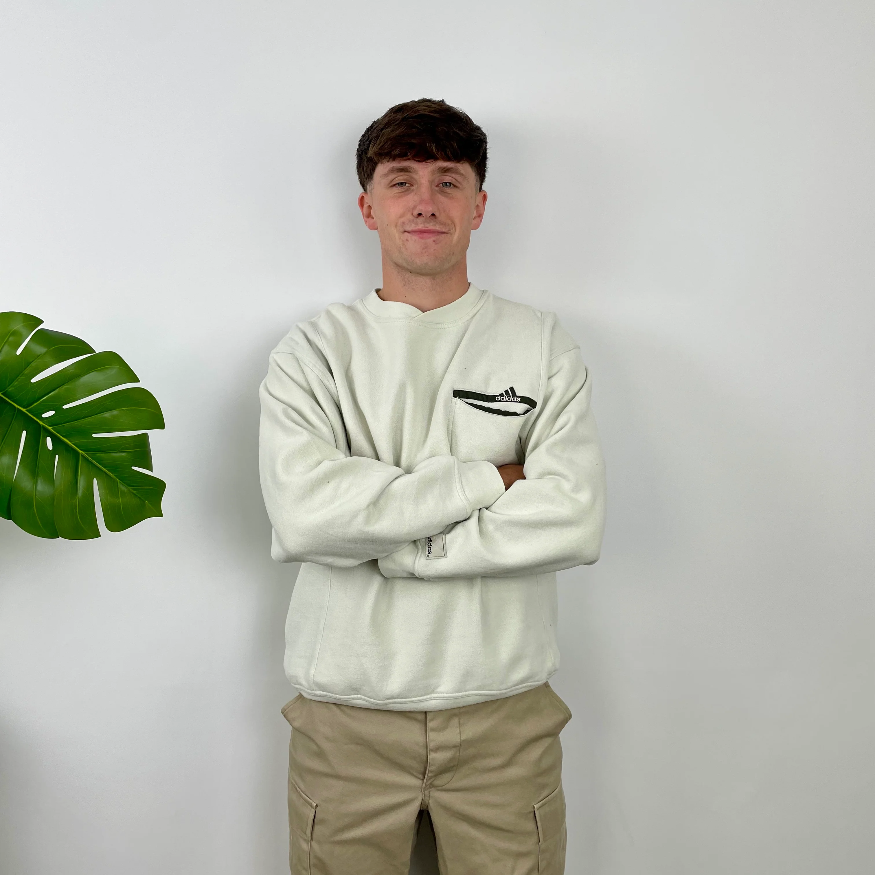 Adidas Cream Embroidered Spell Out Sweatshirt (M) - Image 3