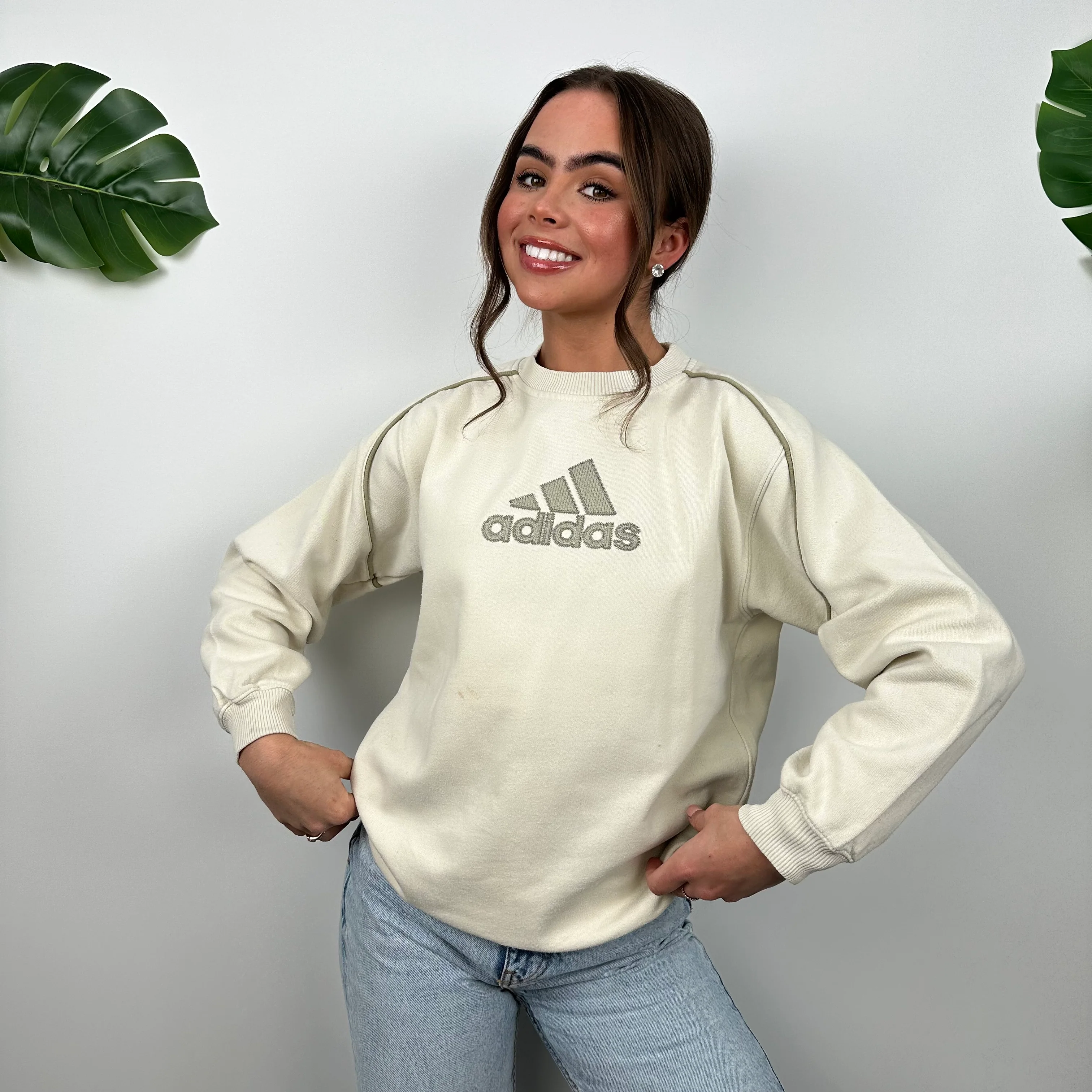 Adidas Cream Embroidered Spell Out Sweatshirt (S) - Image 5