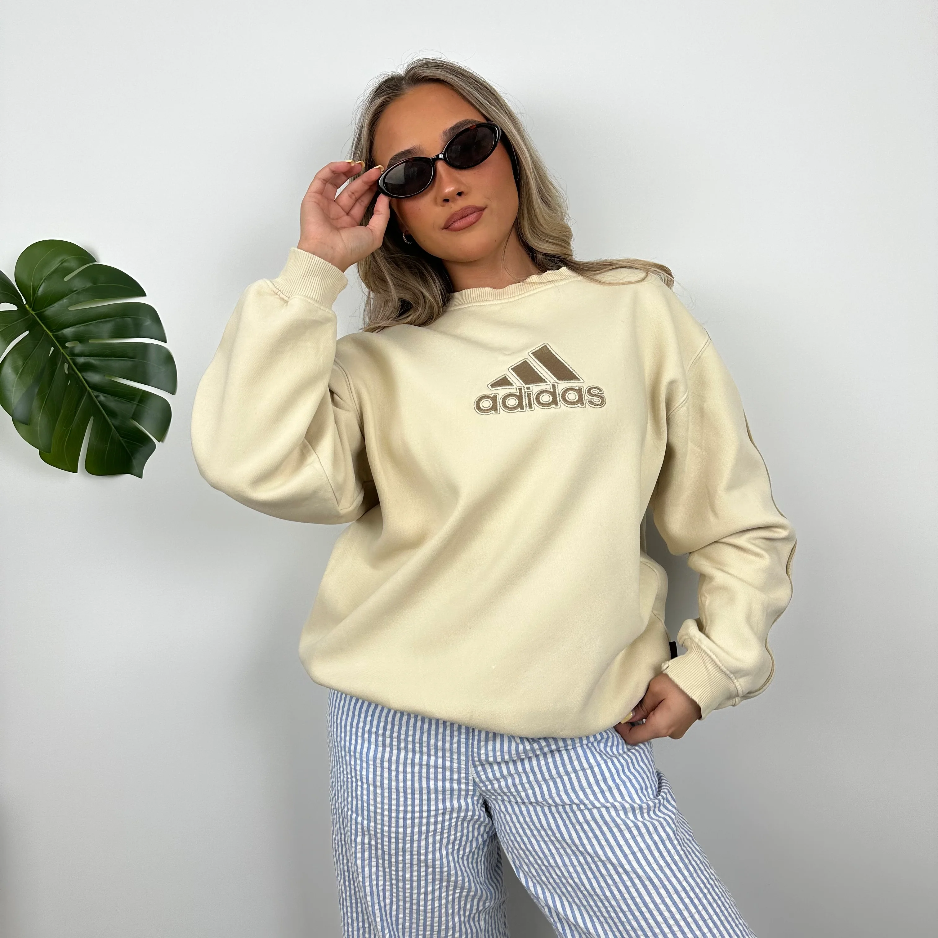 Adidas Cream Embroidered Spell Out Sweatshirt (M) - Image 2