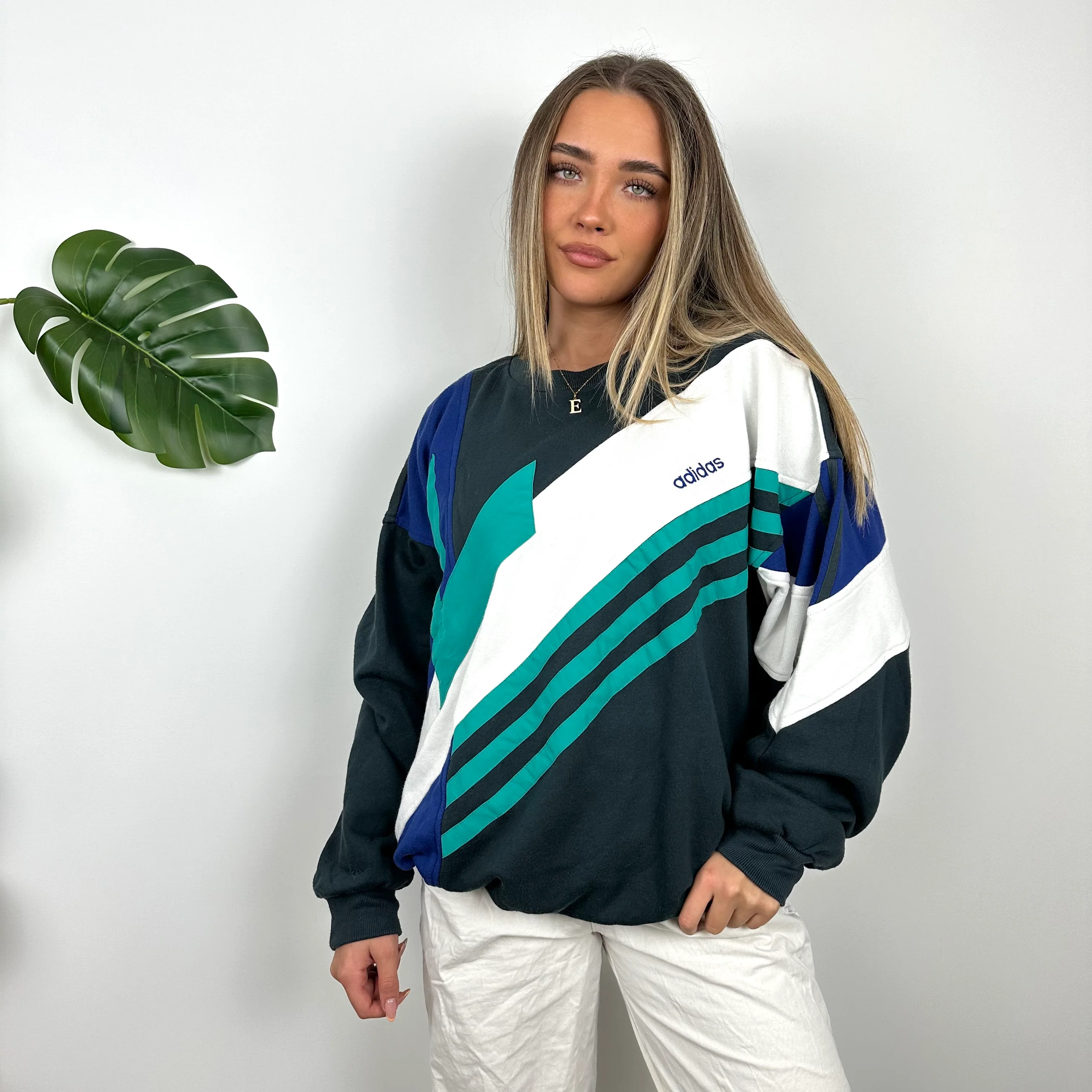 Adidas Embroidered Spell Out Colour Block Sweatshirt (L) - Image 5
