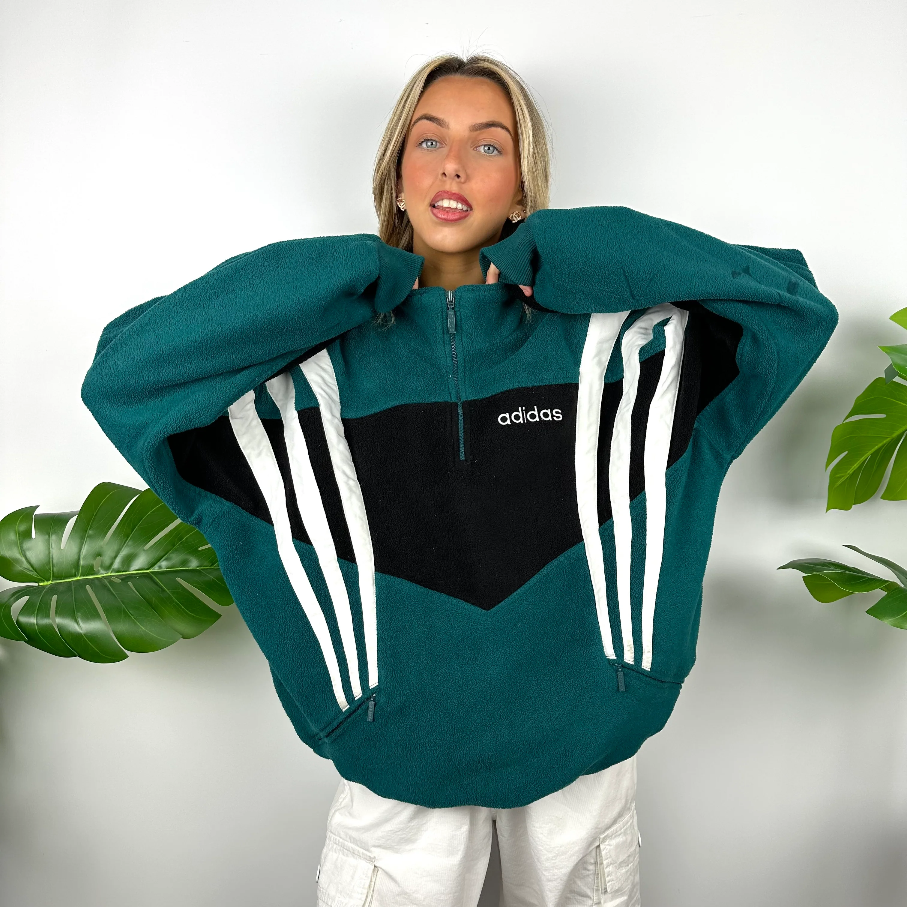 Adidas Embroidered Spell Out Colour Block Teddy Bear Fleece Quarter Zip (XL) - Image 4