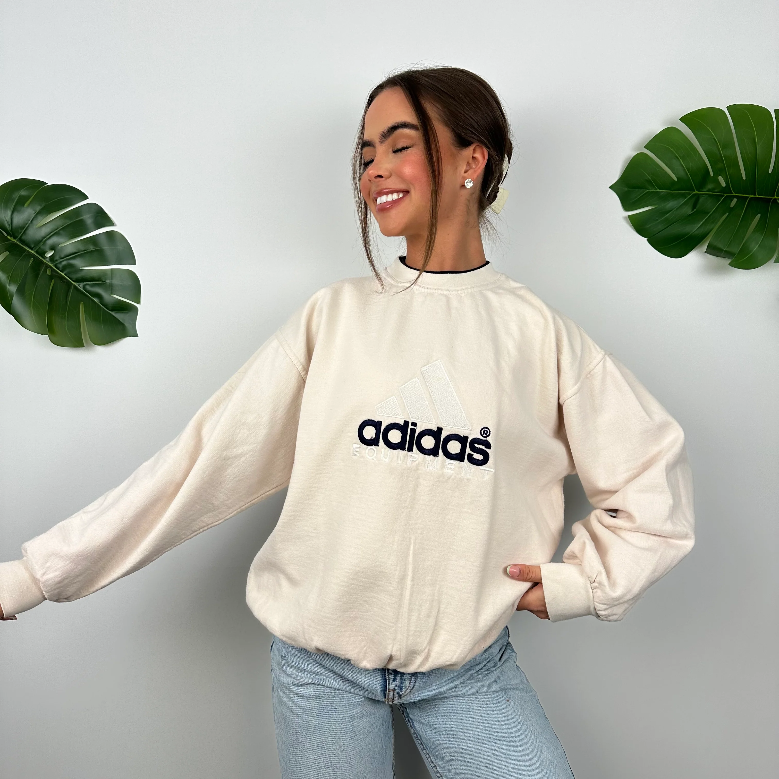 Adidas Equipment RARE Cream Embroidered Spell Out Sweatshirt (S) - Image 3