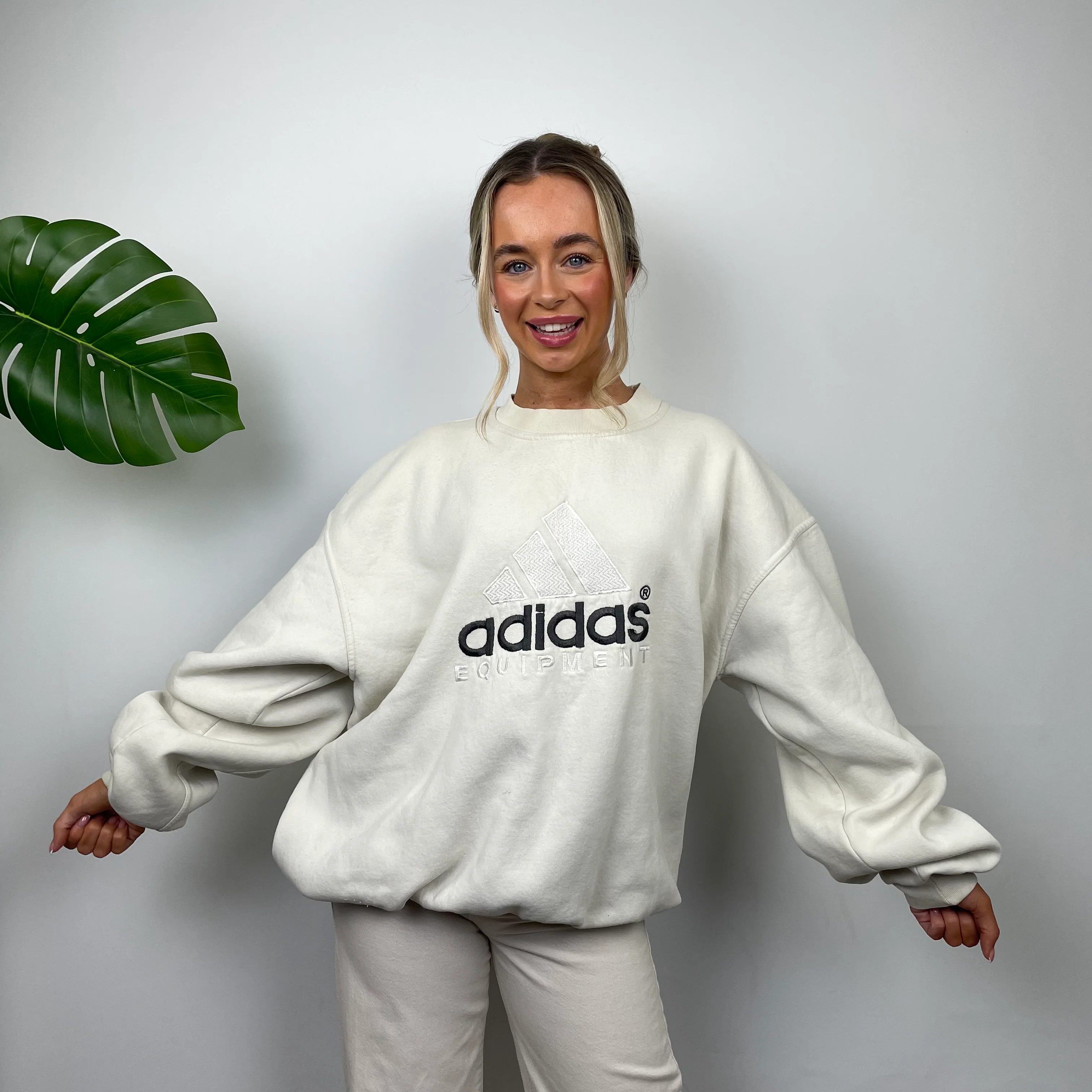 Adidas Equipment RARE Cream Embroidered Spell Out Sweatshirt (M) - Image 7