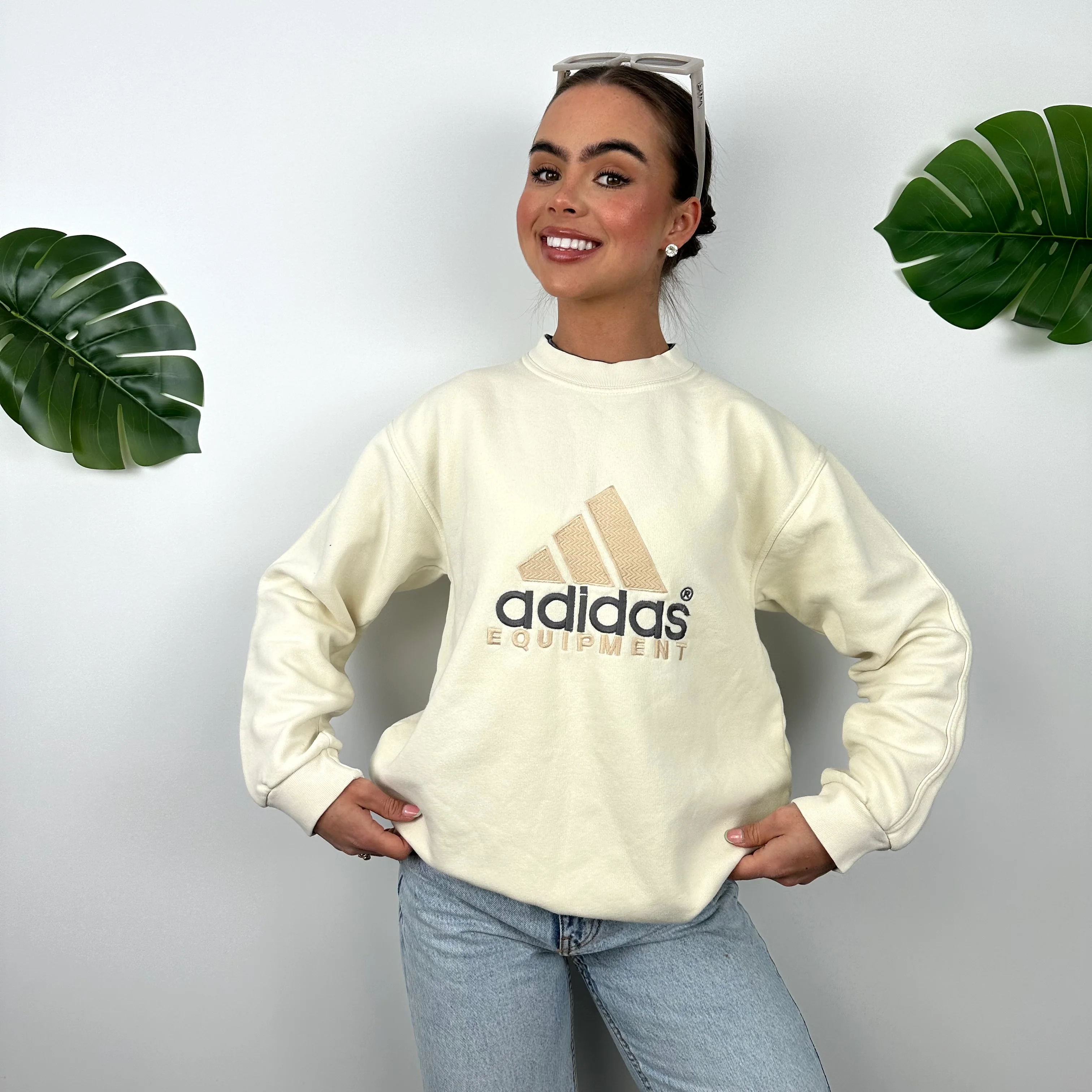 Adidas Equipment RARE Cream Embroidered Spell Out Sweatshirt (M) - Image 4