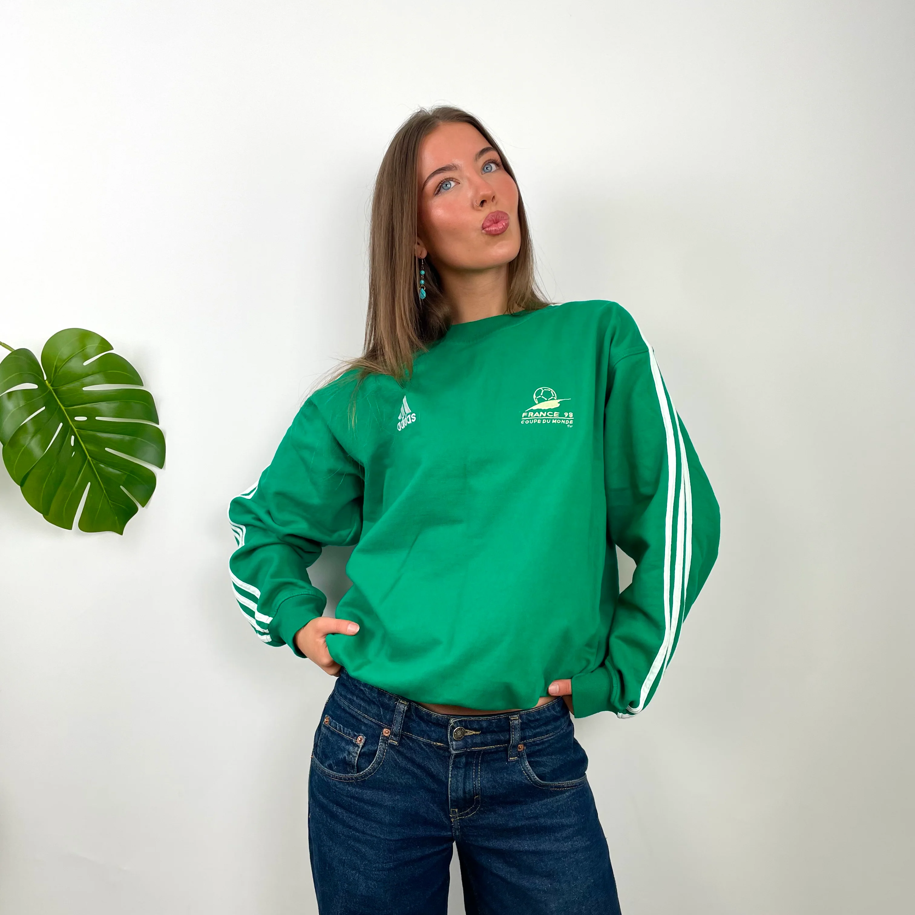 Adidas Green Embroidered Spell Out Sweatshirt (M) - Image 4