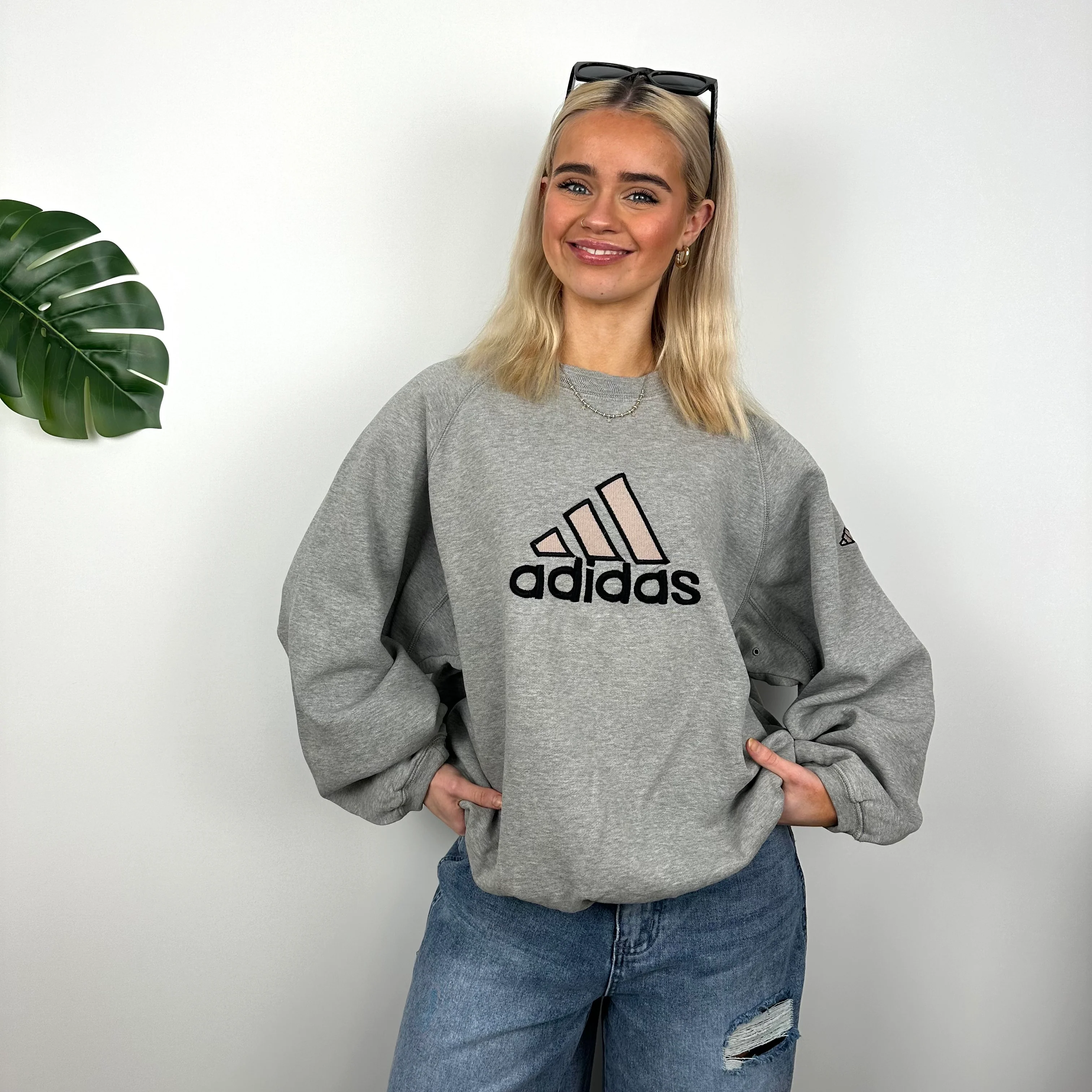 Adidas Grey Embroidered Spell Out Sweatshirt (M) - Image 3