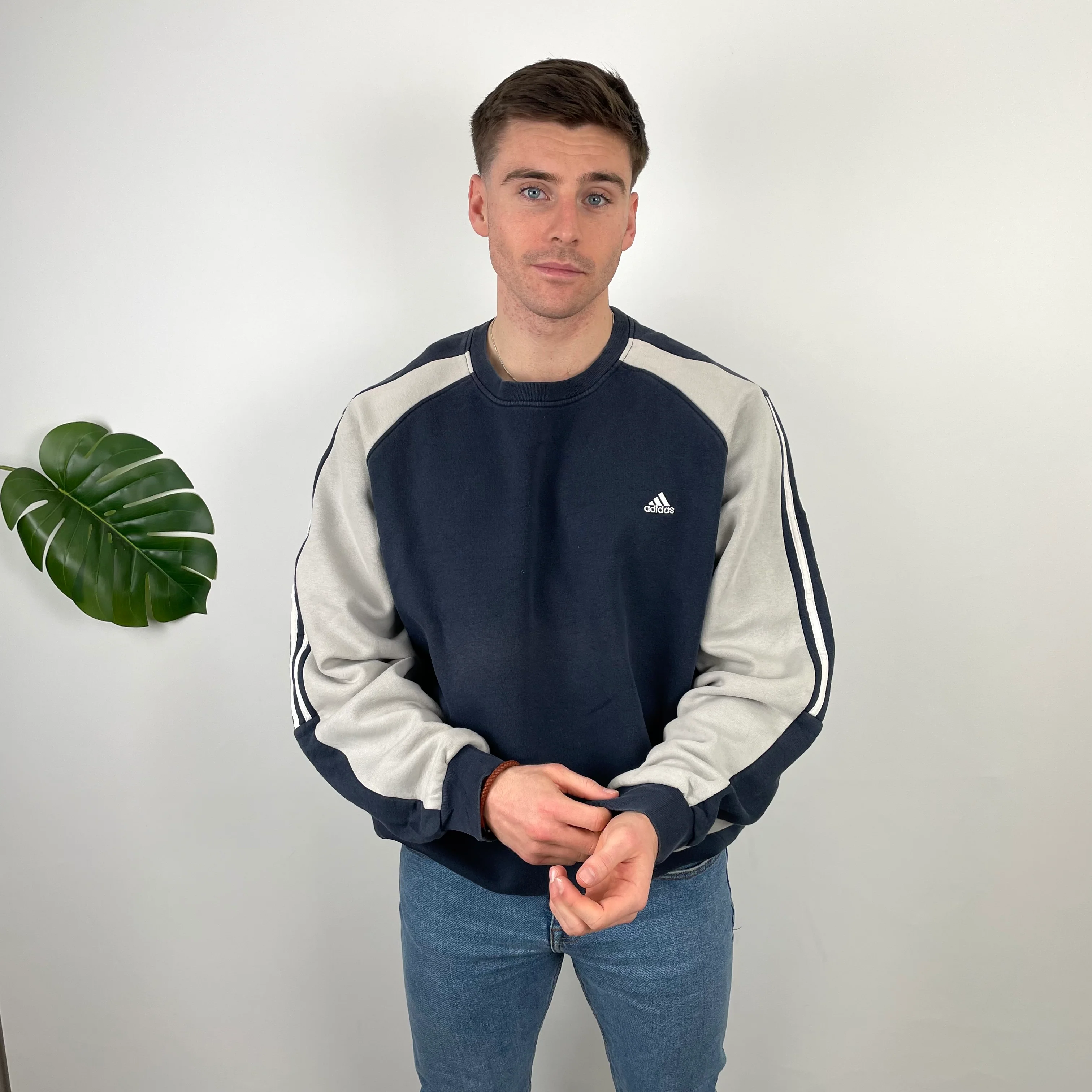 Adidas Navy Embroidered Spell Out Sweatshirt (XL) - Image 4