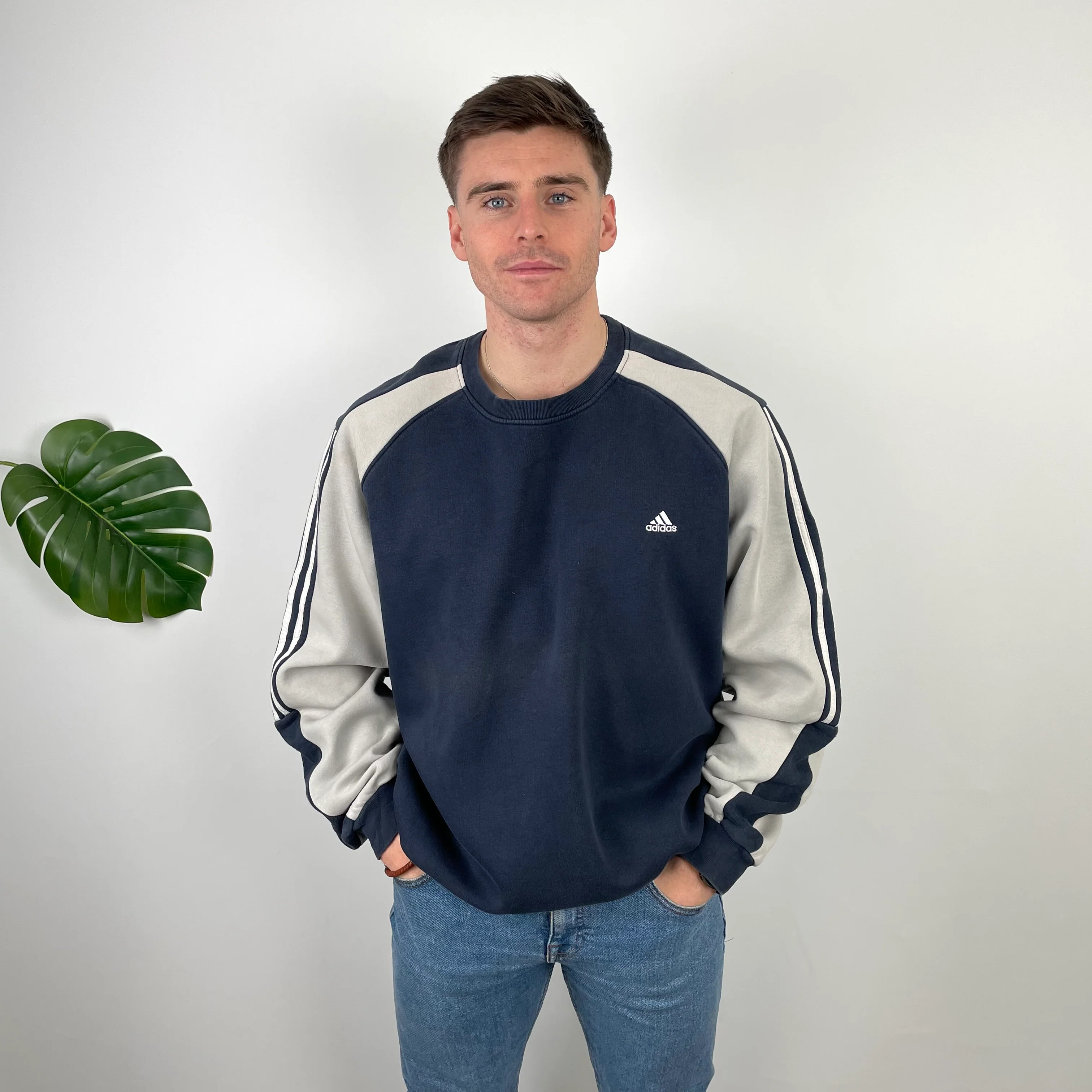 Adidas Navy Embroidered Spell Out Sweatshirt (XL) - Image 5