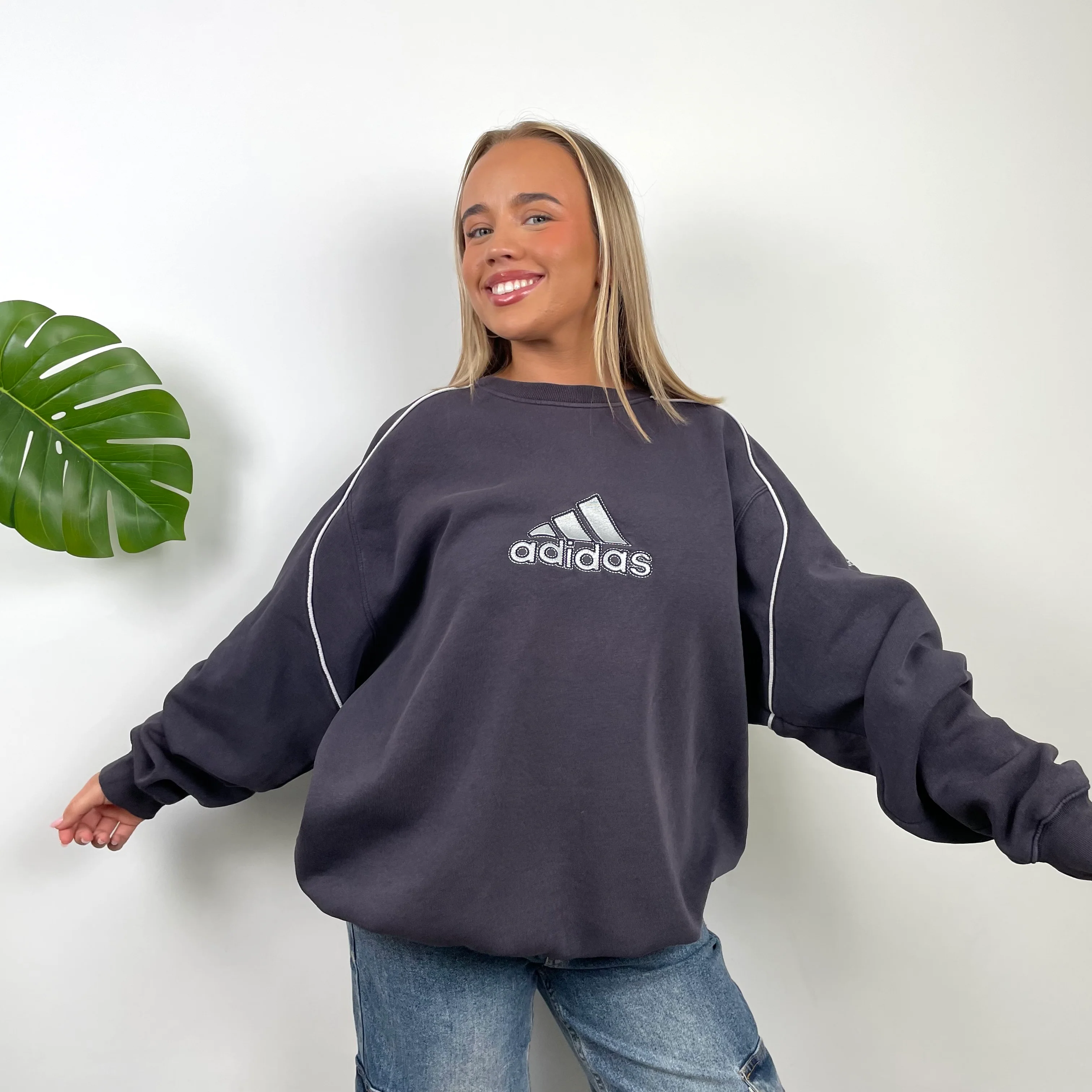 Adidas Navy Embroidered Spell Out Sweatshirt (L) - Image 4