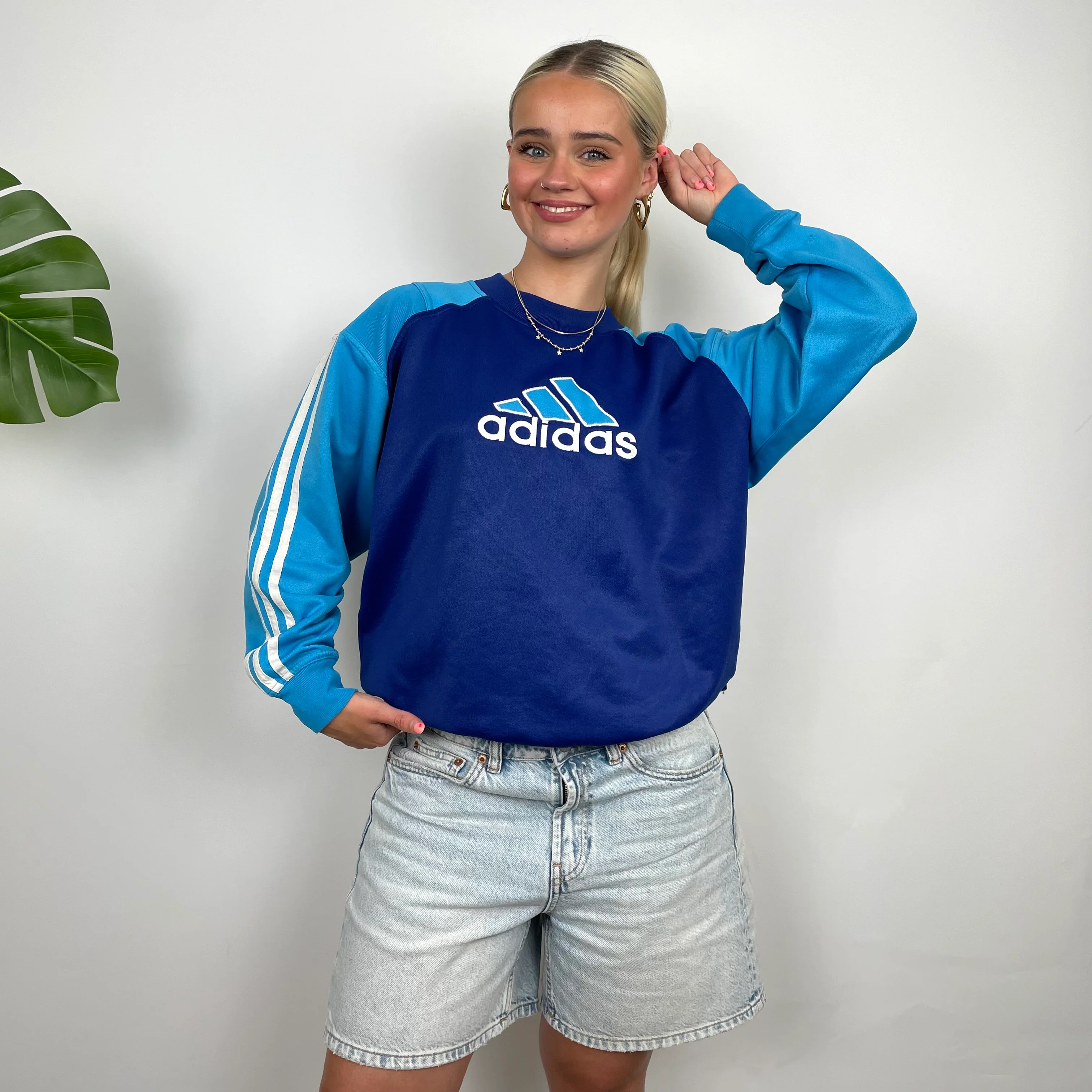 Adidas Navy Embroidered Spell Out Sweatshirt (S) - Image 5