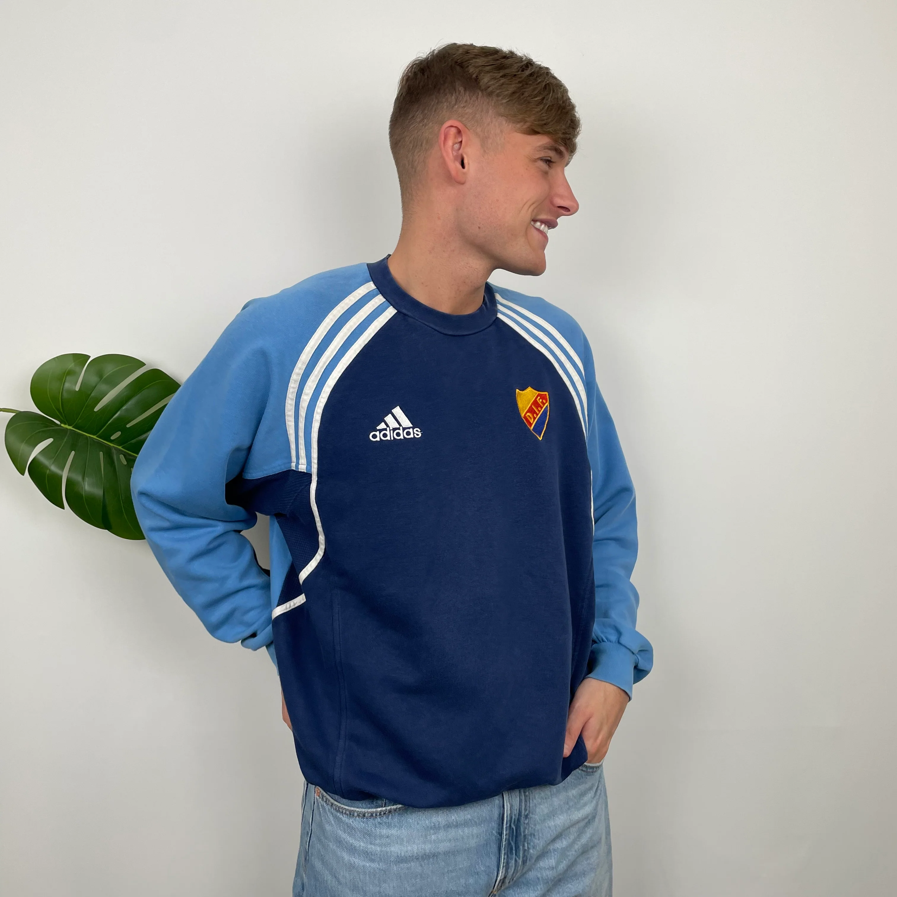 Adidas Navy Embroidered Spell Out Sweatshirt (M) - Image 4