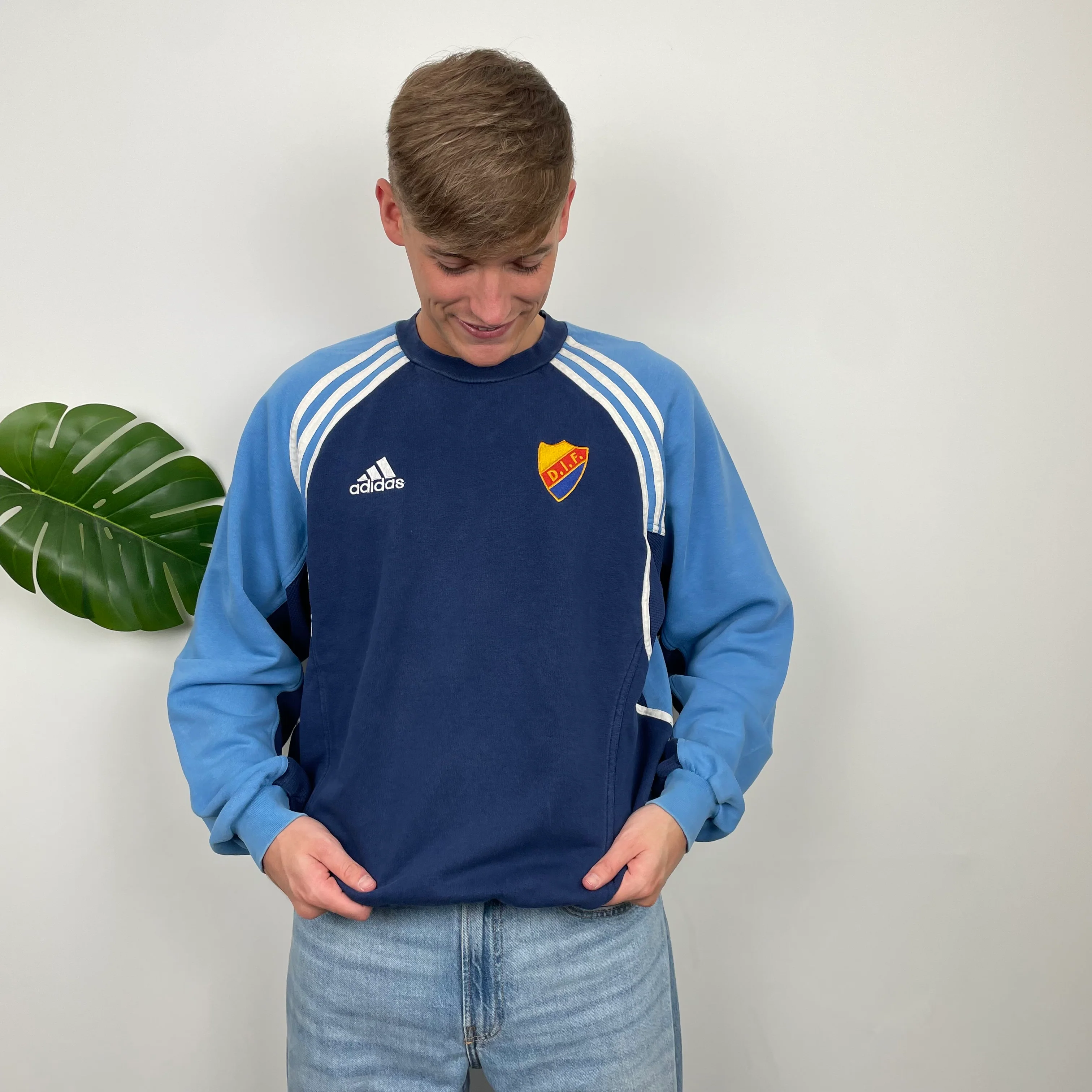 Adidas Navy Embroidered Spell Out Sweatshirt (M) - Image 6
