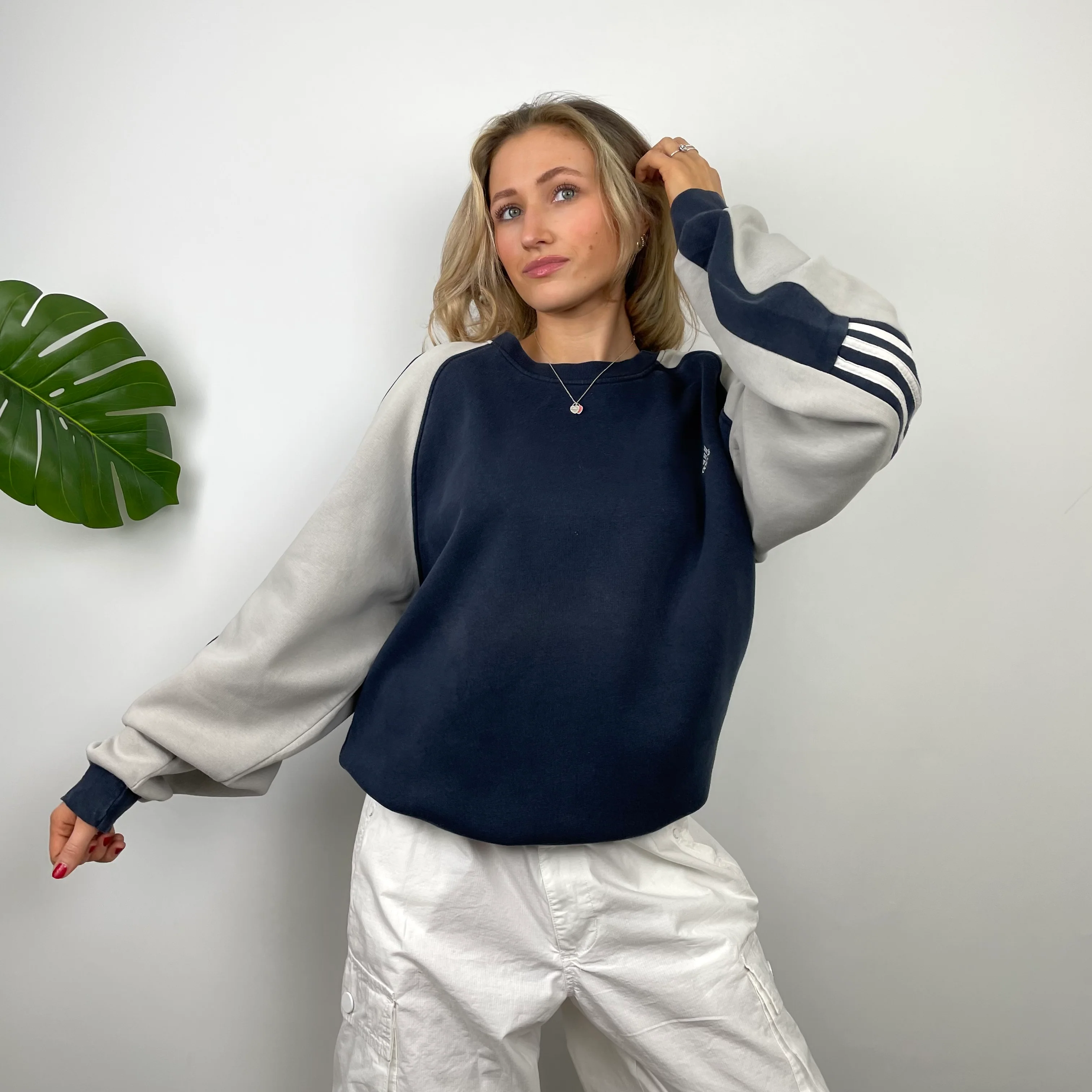 Adidas Navy Embroidered Spell Out Sweatshirt (XL) - Image 4