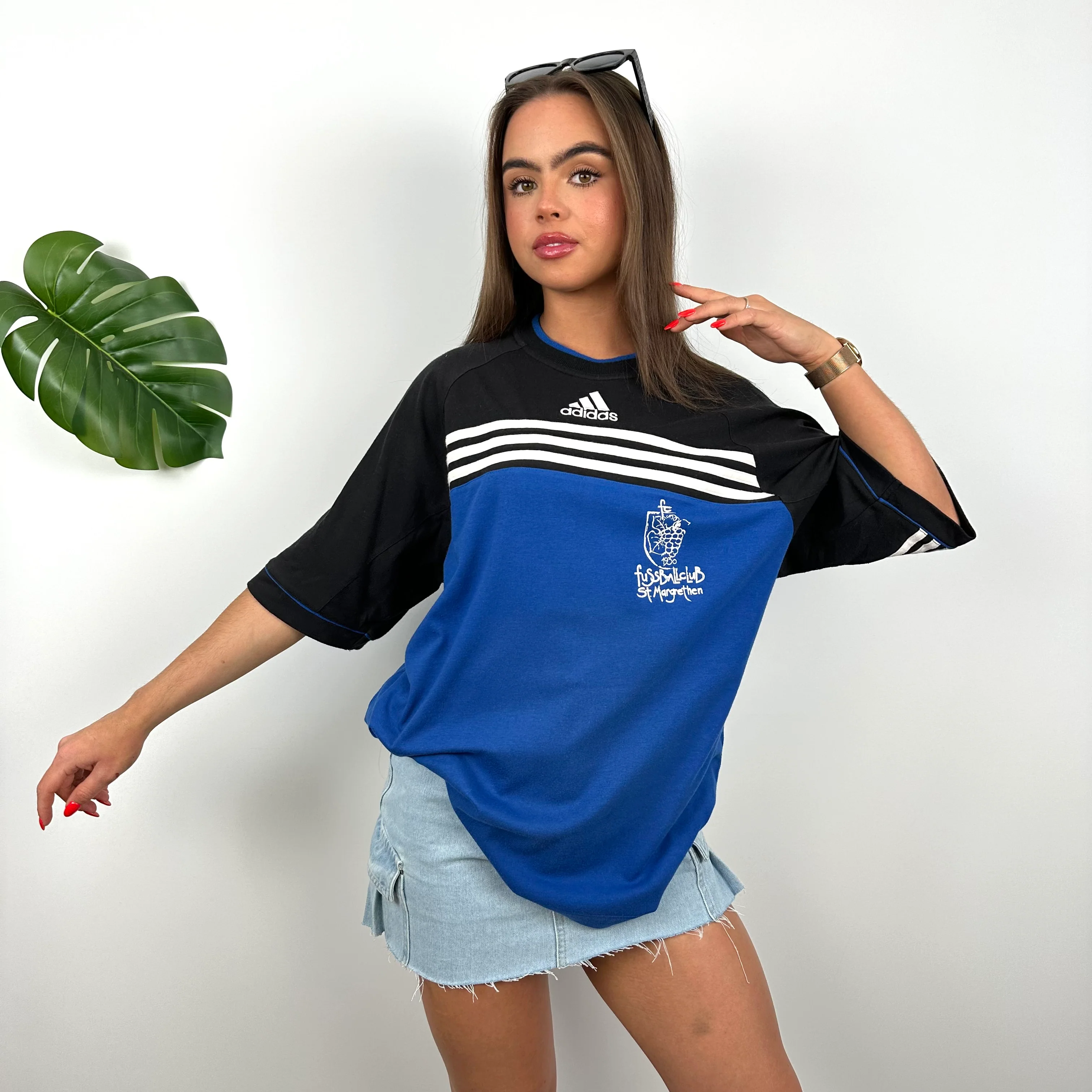 Adidas RARE Black & Blue Embroidered Spell Out T Shirt (L) - Image 3