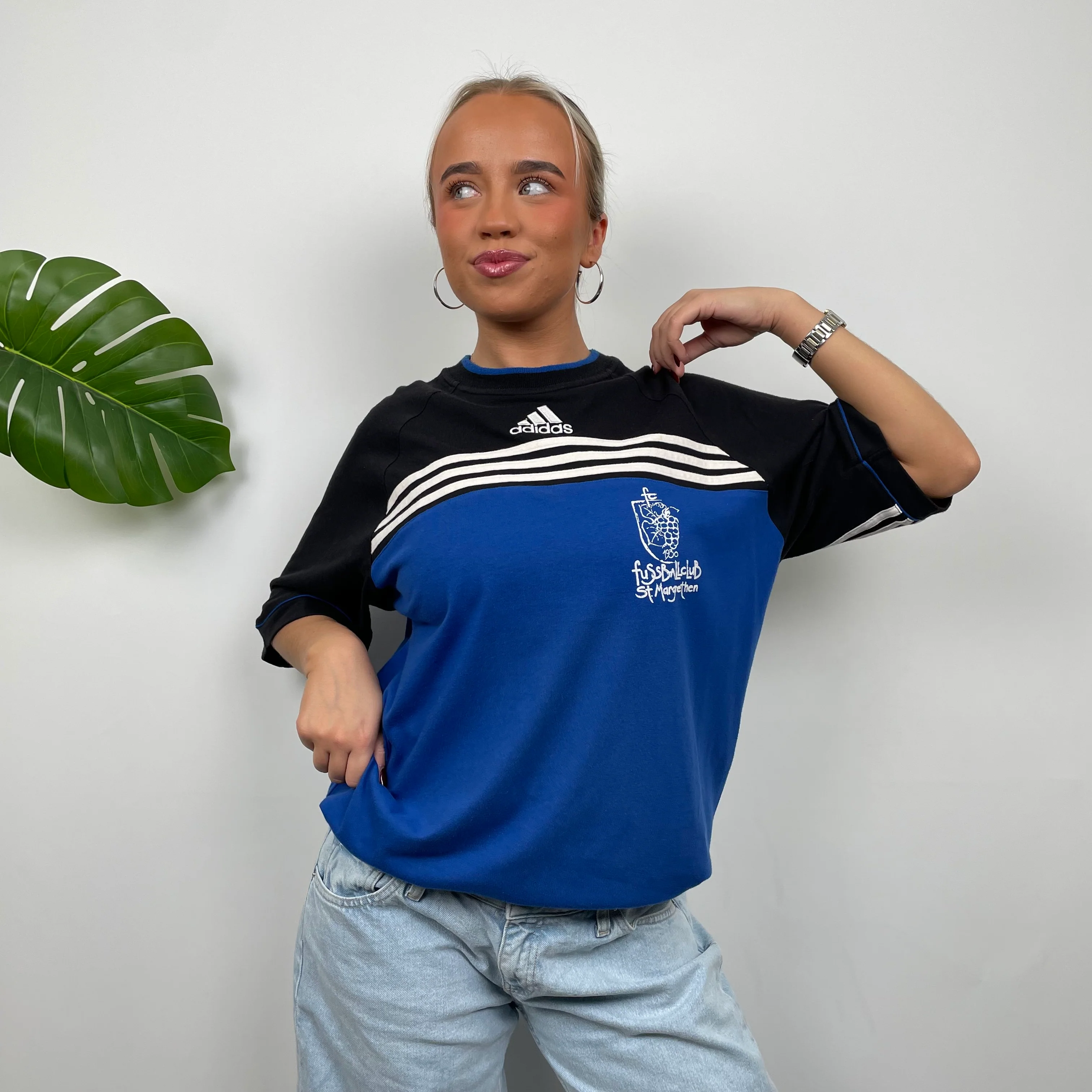 Adidas RARE Black & Blue Embroidered Spell Out T Shirt (L) - Image 4