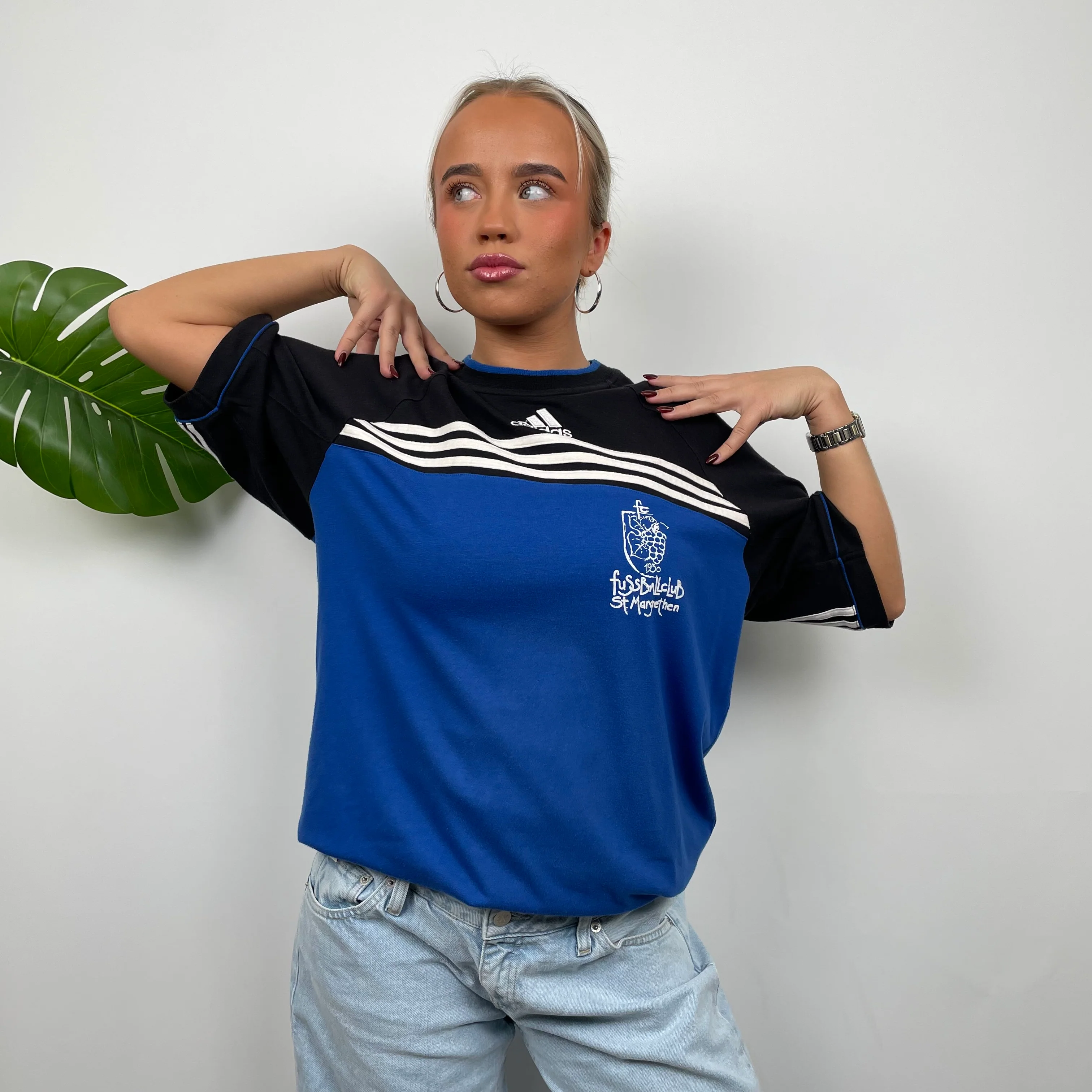 Adidas RARE Black & Blue Embroidered Spell Out T Shirt (L) - Image 5