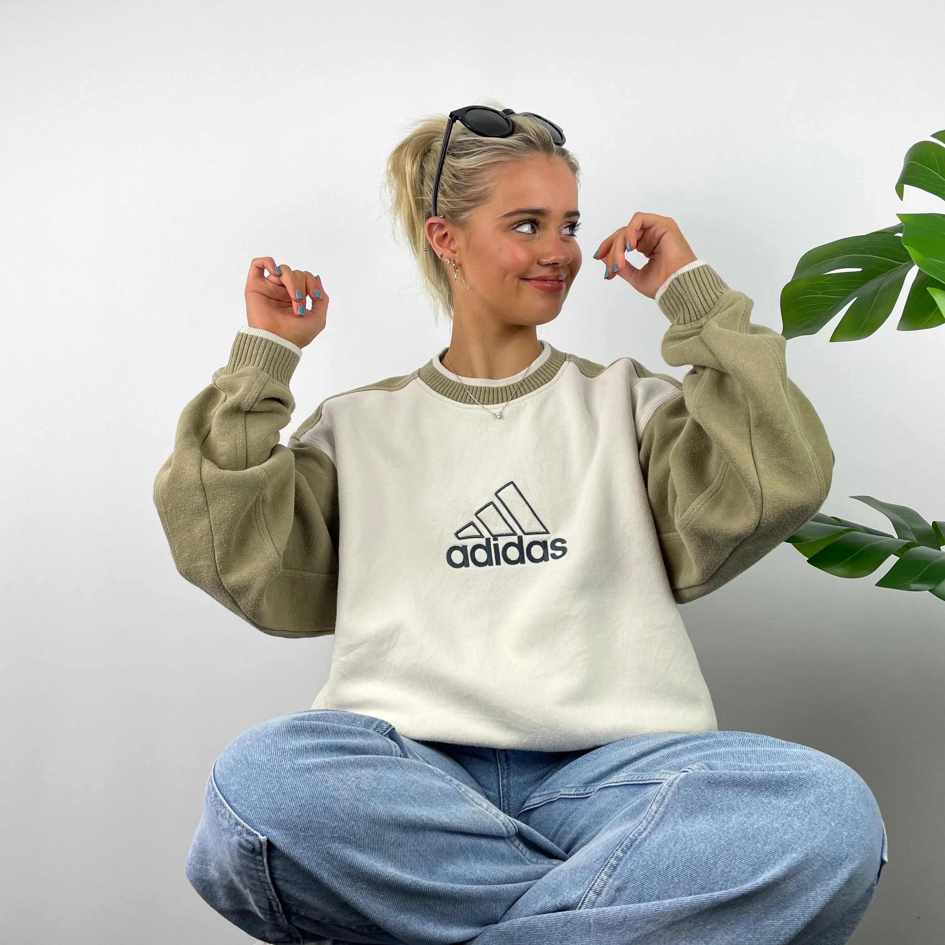 Adidas RARE Cream and Tan Brown Embroidered Spell Out Sweatshirt (M) - Image 2