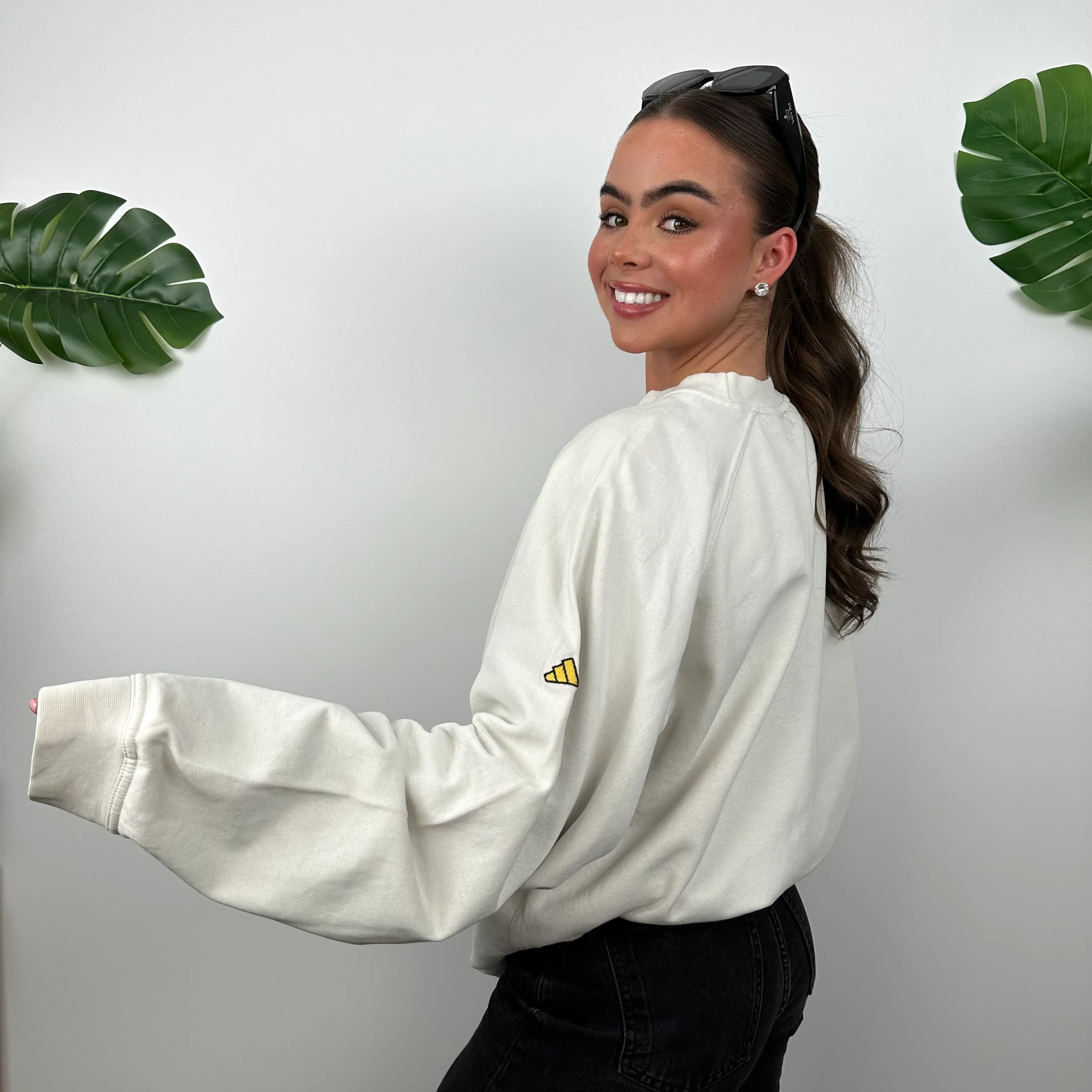 Adidas RARE White Embroidered Spell Out Sweatshirt (M) - Image 4