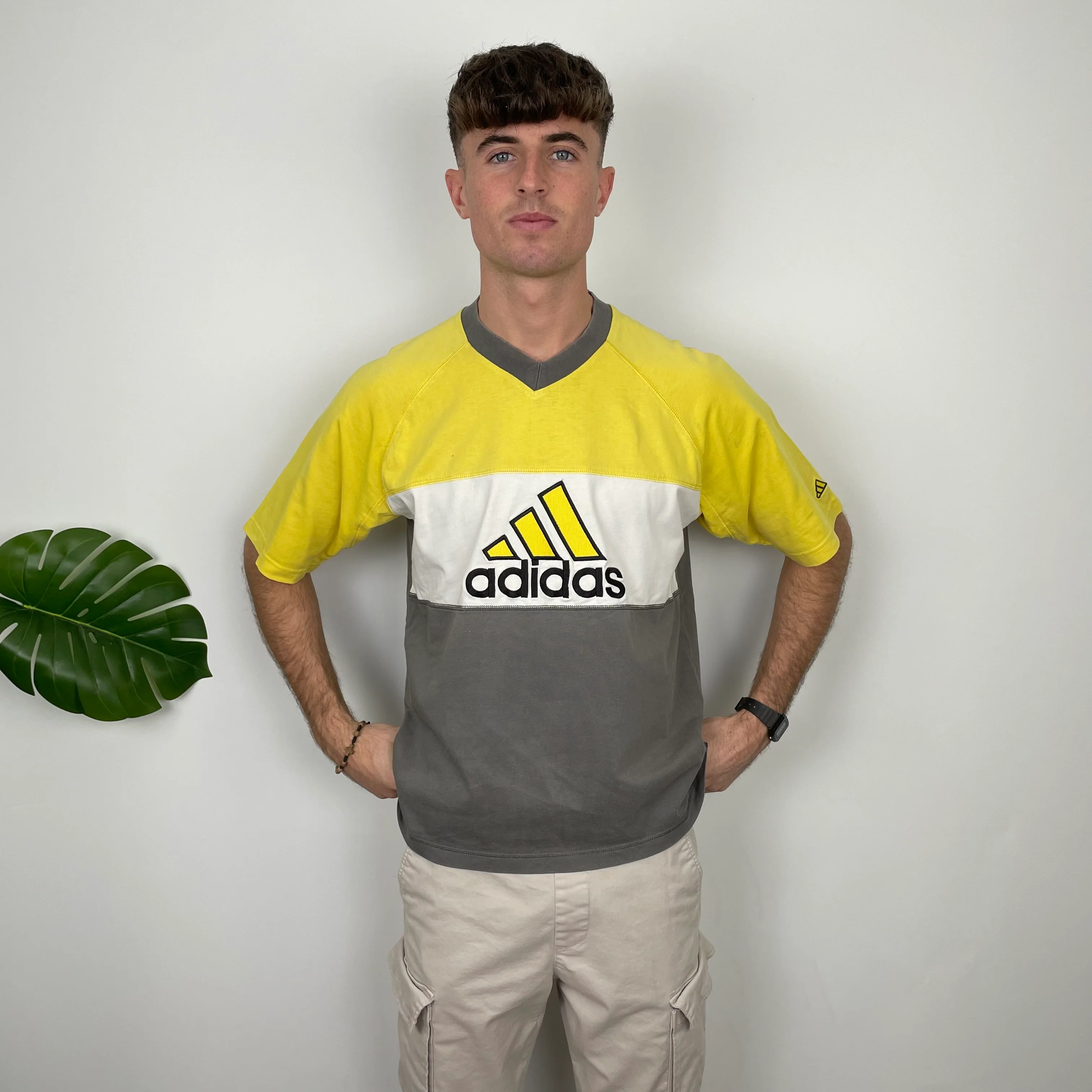 Adidas RARE Yellow & Grey Embroidered Spell Out T Shirt (L) - Image 4