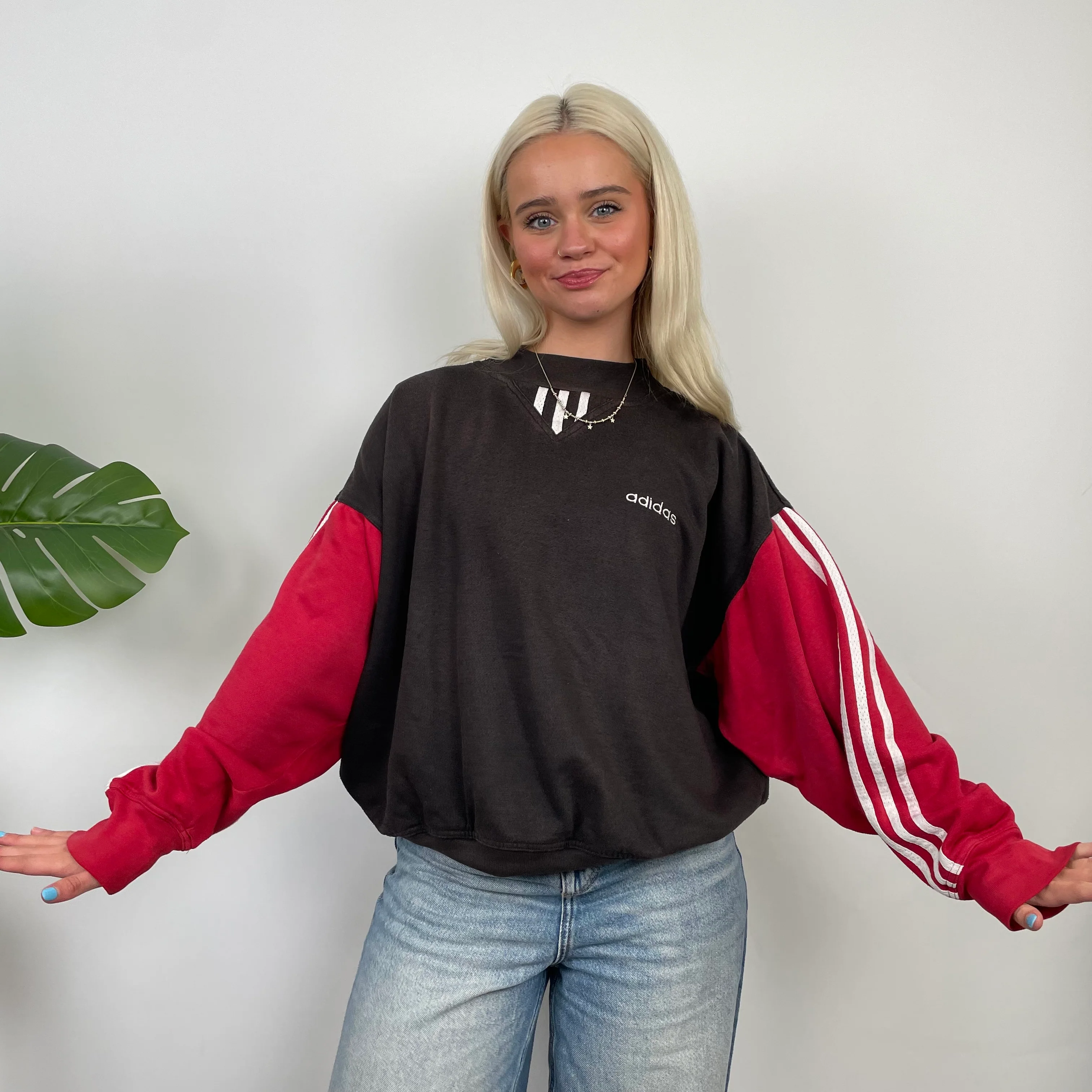 Adidas Red & Black Embroidered Spell Out Sweatshirt (S) - Image 2