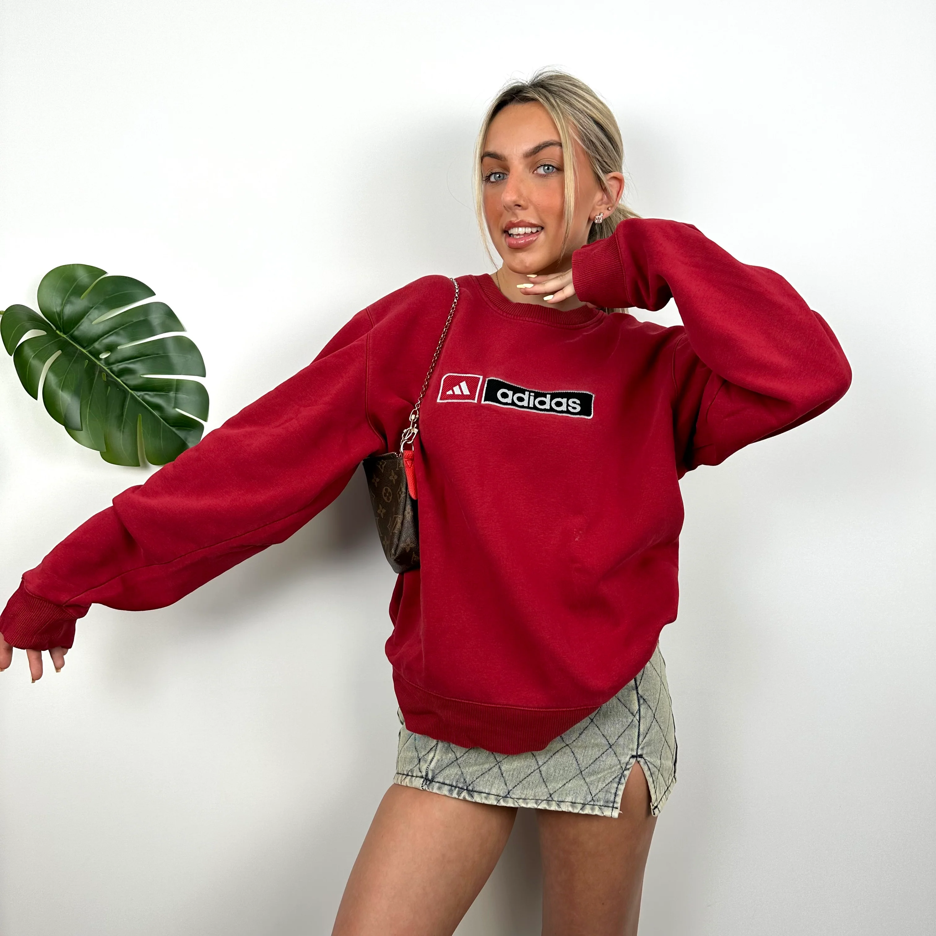 Adidas Red Embroidered Spell Out Sweatshirt (XL) - Image 3