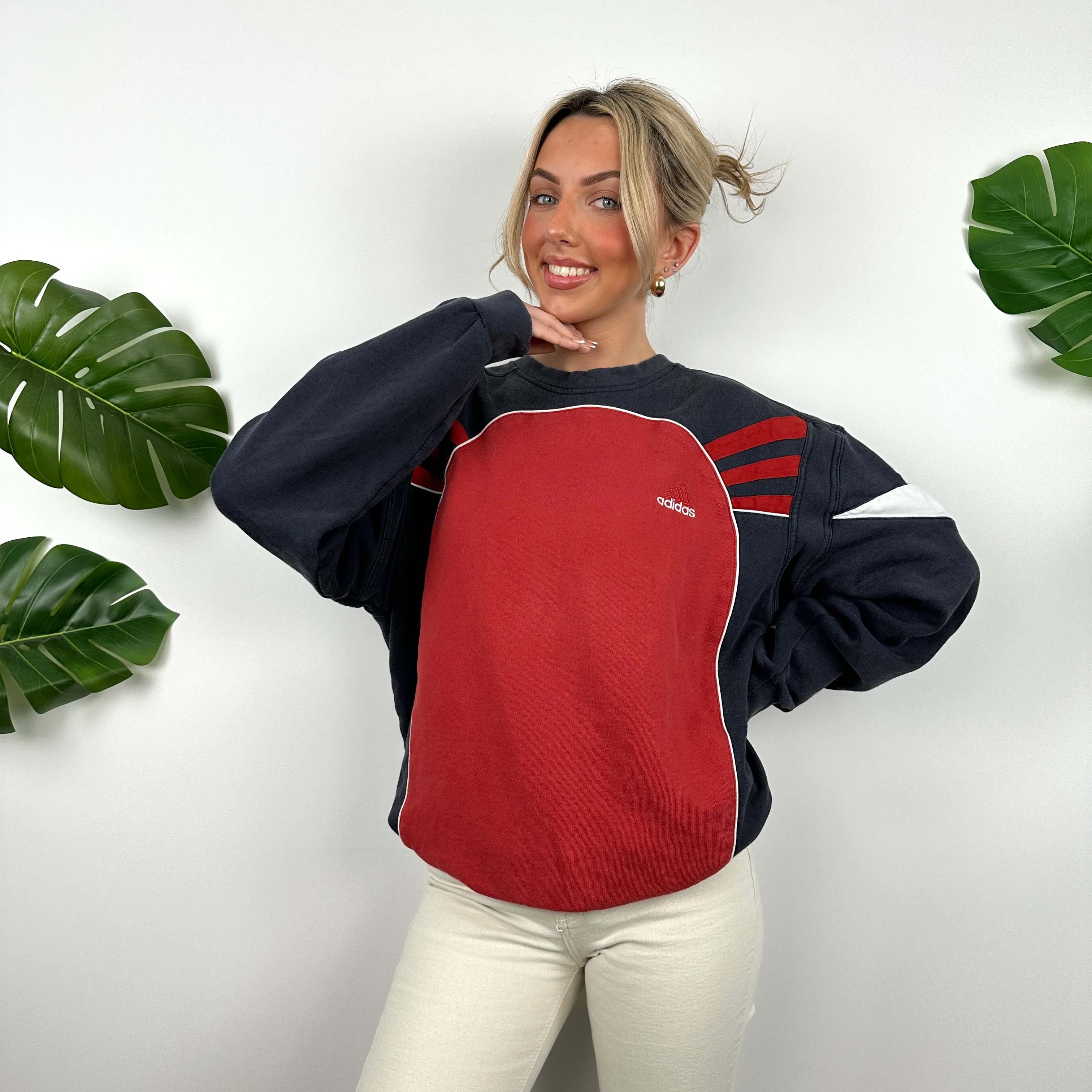 Adidas Red Embroidered Spell Out Sweatshirt (M) - Image 4