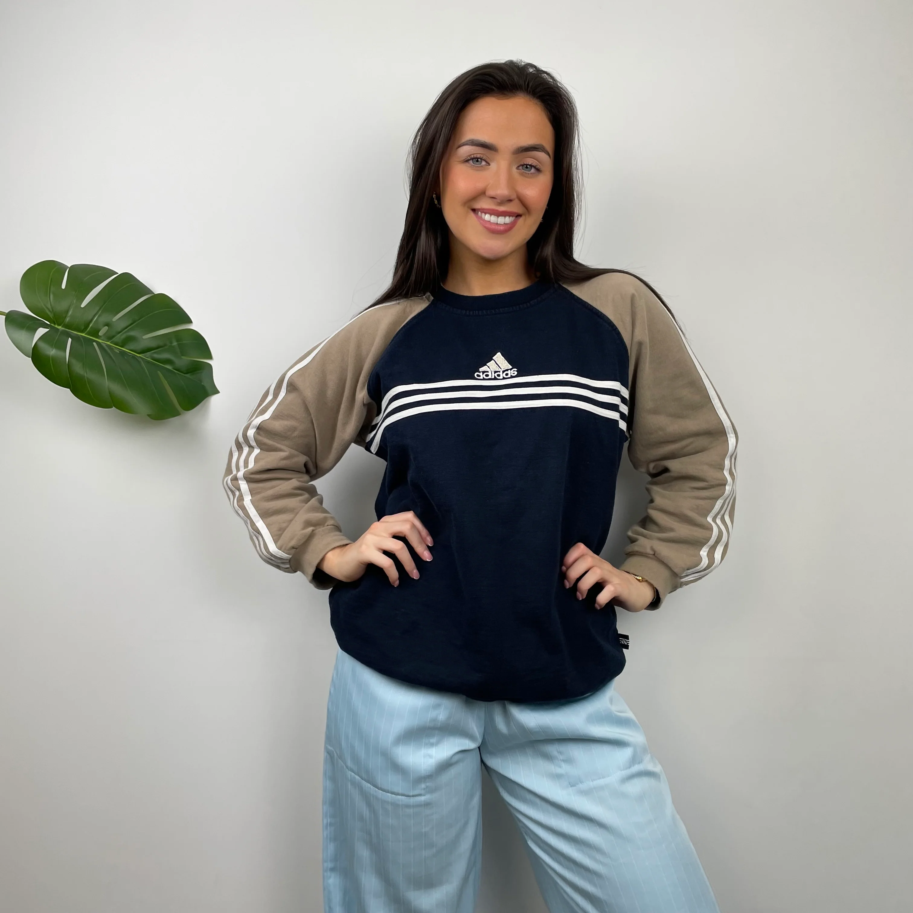 Adidas Tan and Black Embroidered Spell Out Sweatshirt (M) - Image 2