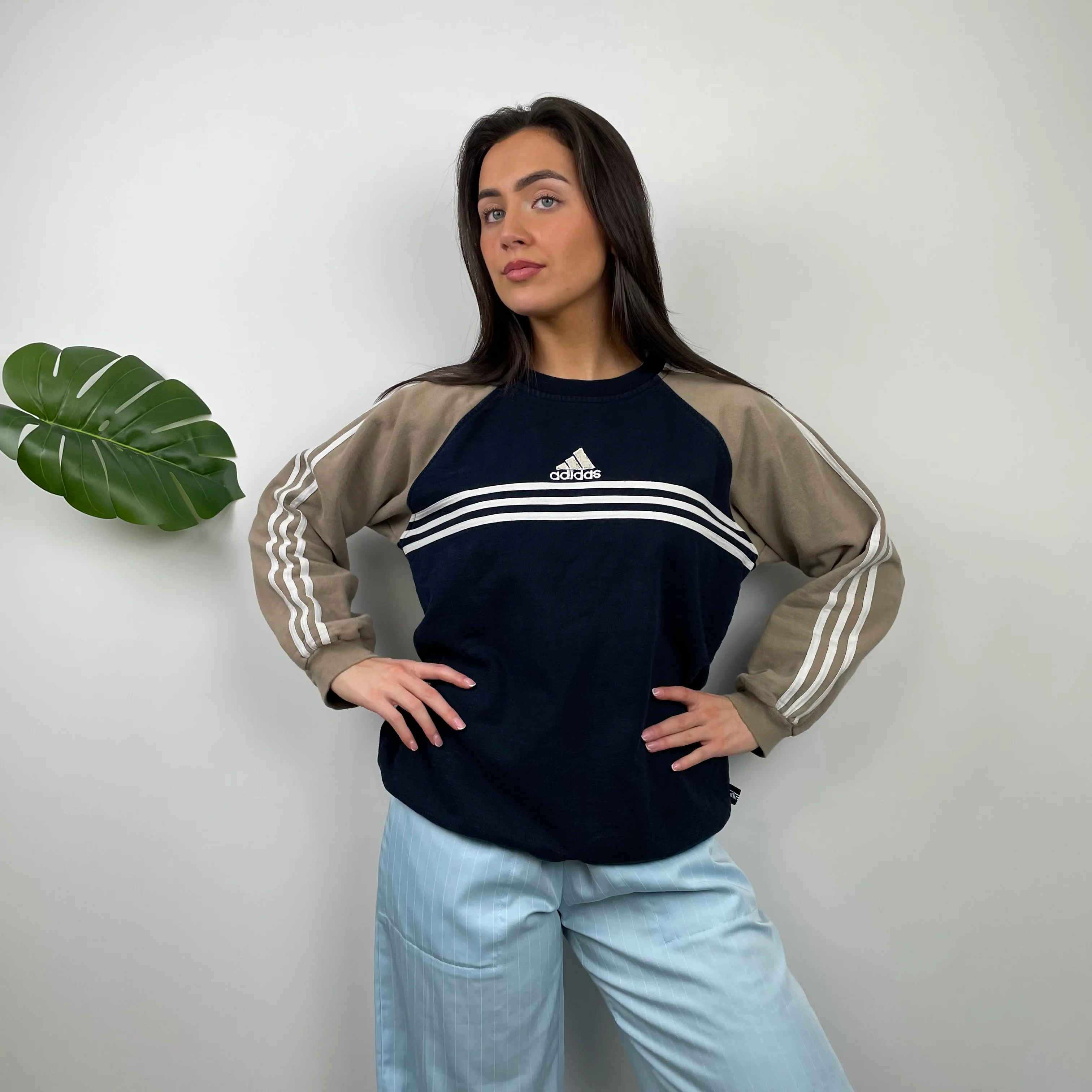 Adidas Tan and Black Embroidered Spell Out Sweatshirt (M) - Image 5