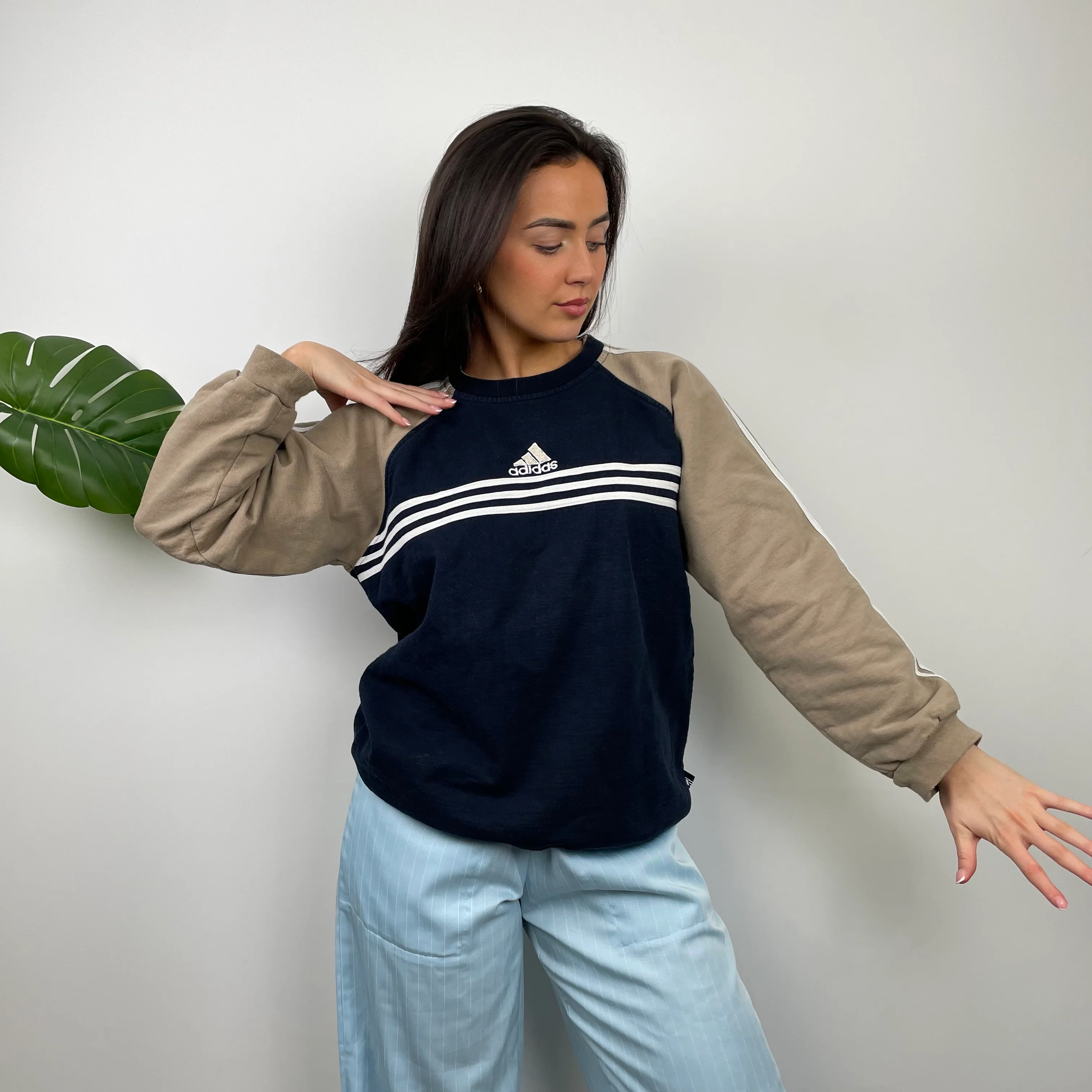 Adidas Tan and Black Embroidered Spell Out Sweatshirt (M) - Image 6