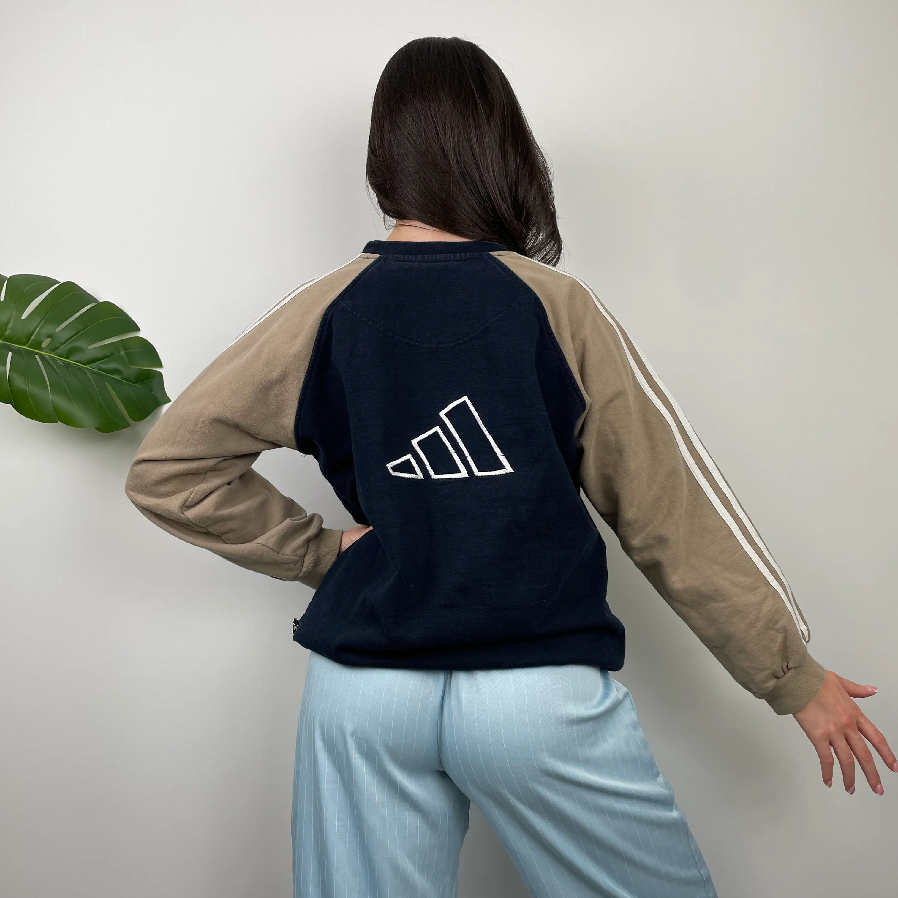 Adidas Tan and Black Embroidered Spell Out Sweatshirt (M) - Image 8