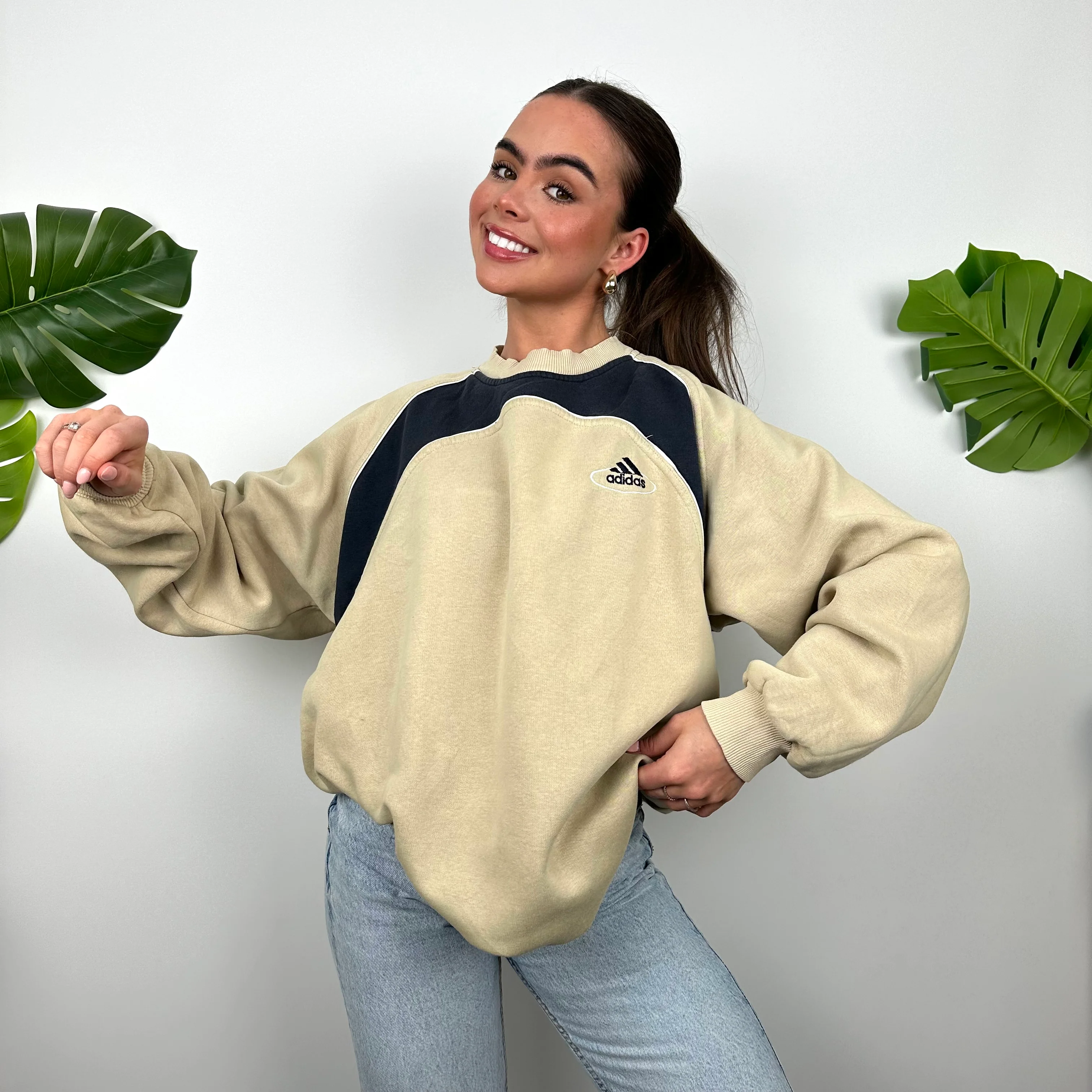 Adidas Tan Embroidered Spell Out Sweatshirt (XL) - Image 5