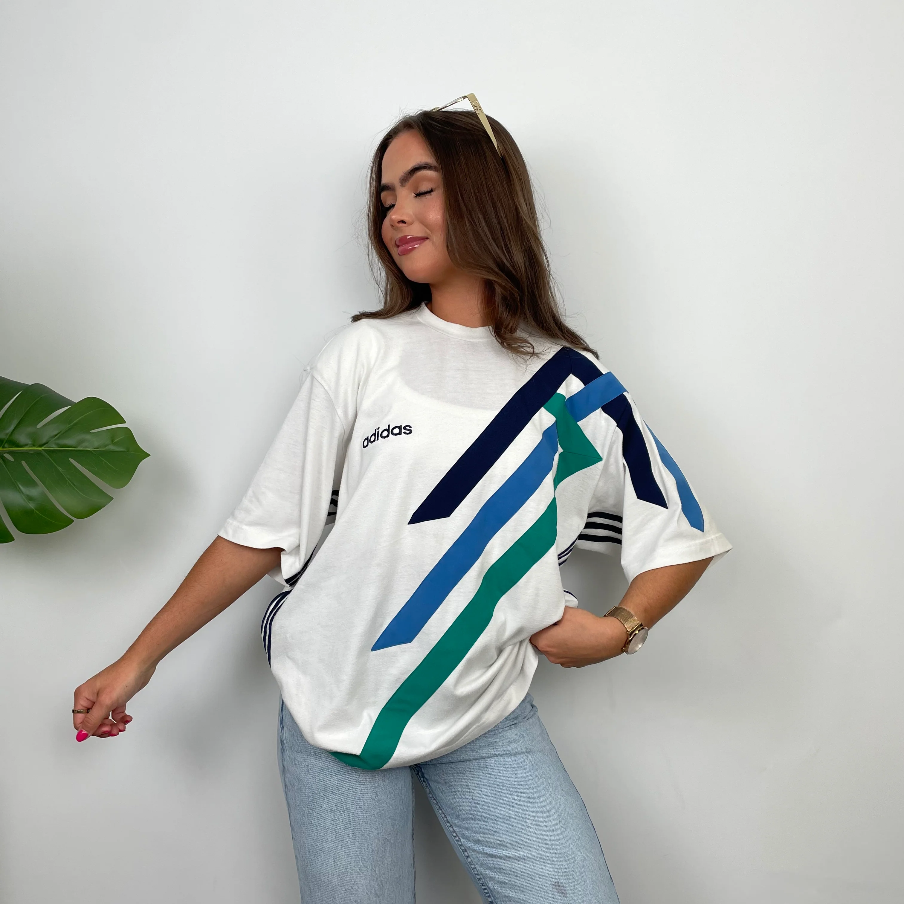 Adidas White Embroidered Spell Out Colour Block T Shirt (XL) - Image 2