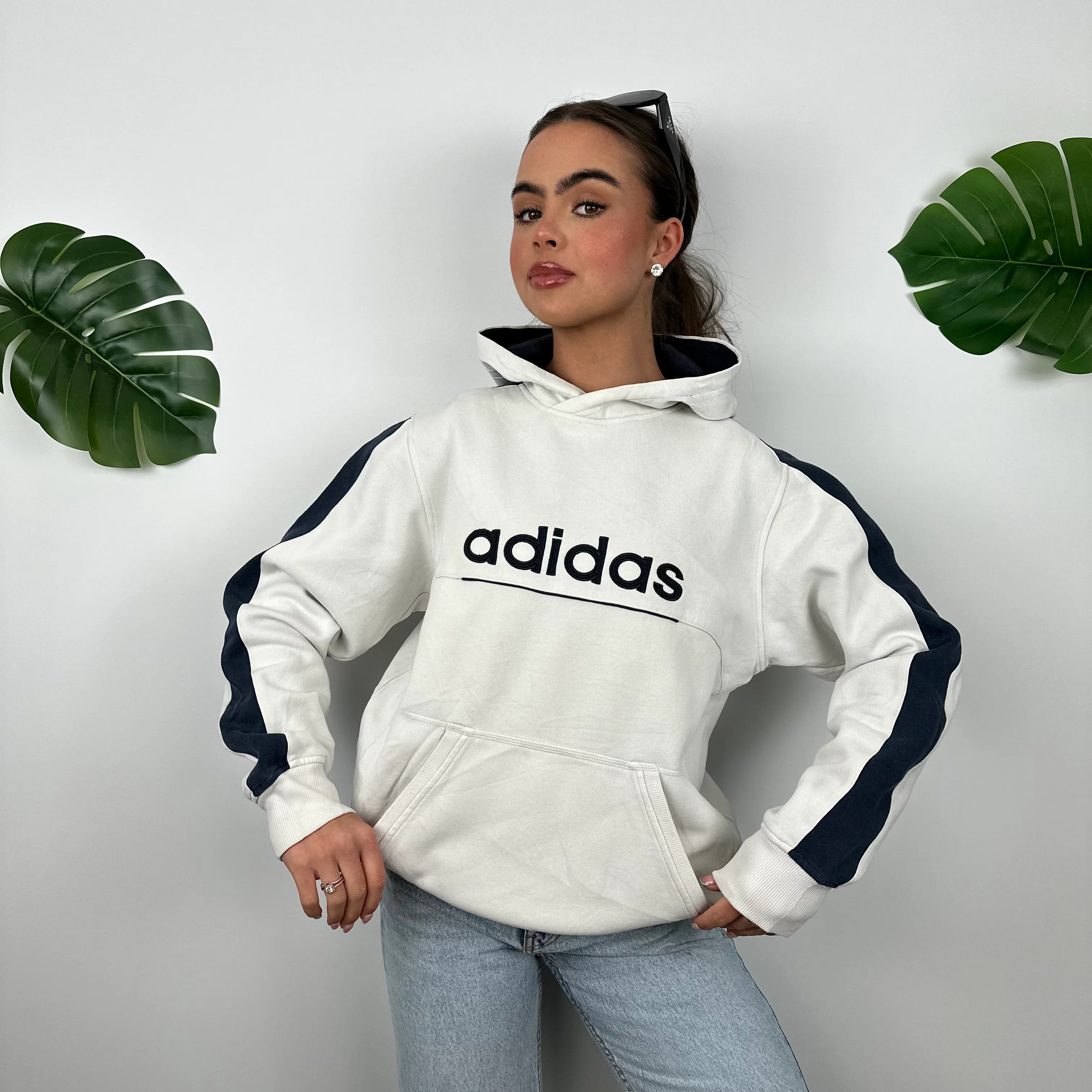 Adidas White Embroidered Spell Out Hoodie (M) - Image 5