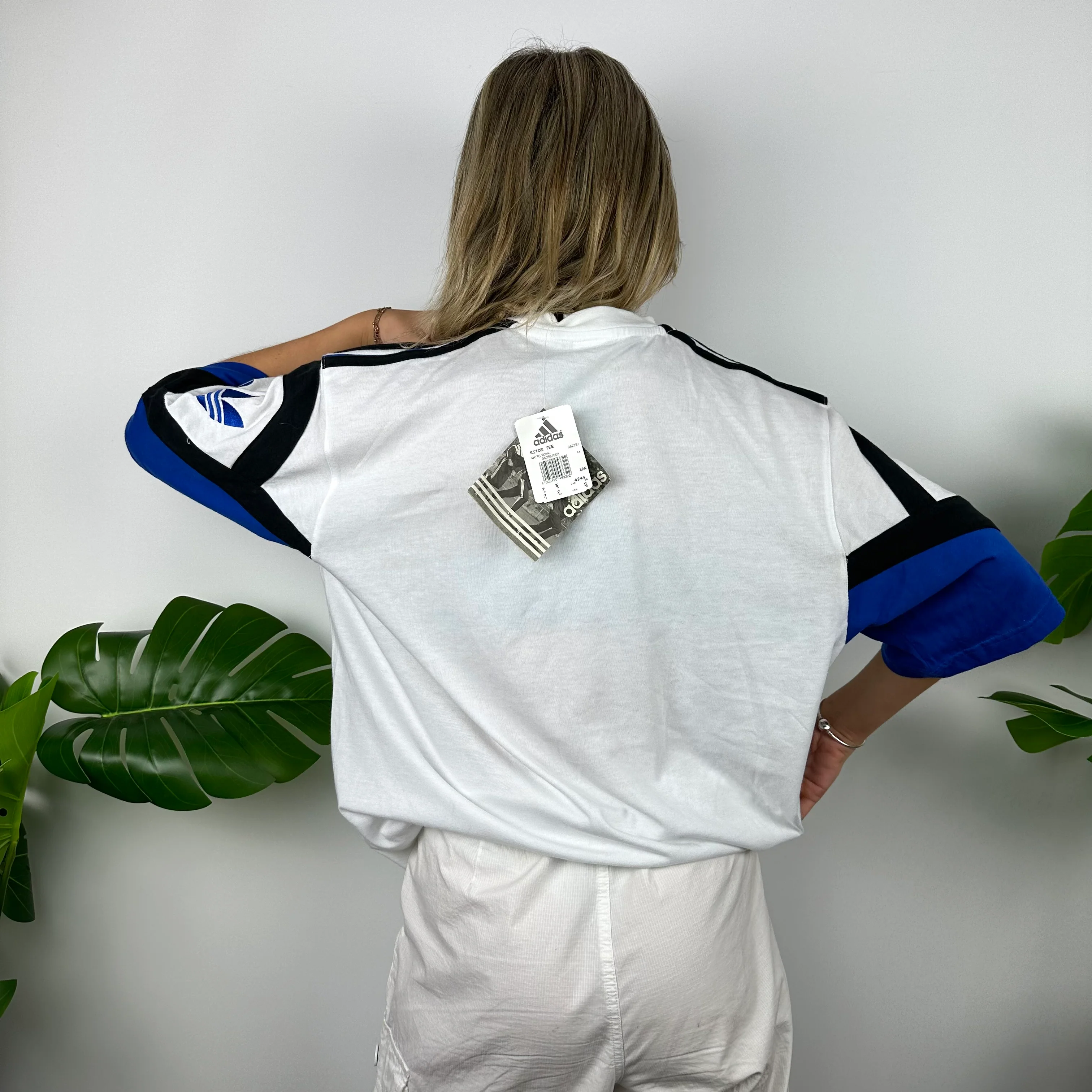 Adidas White Embroidered Spell Out T Shirt (L) - Image 4