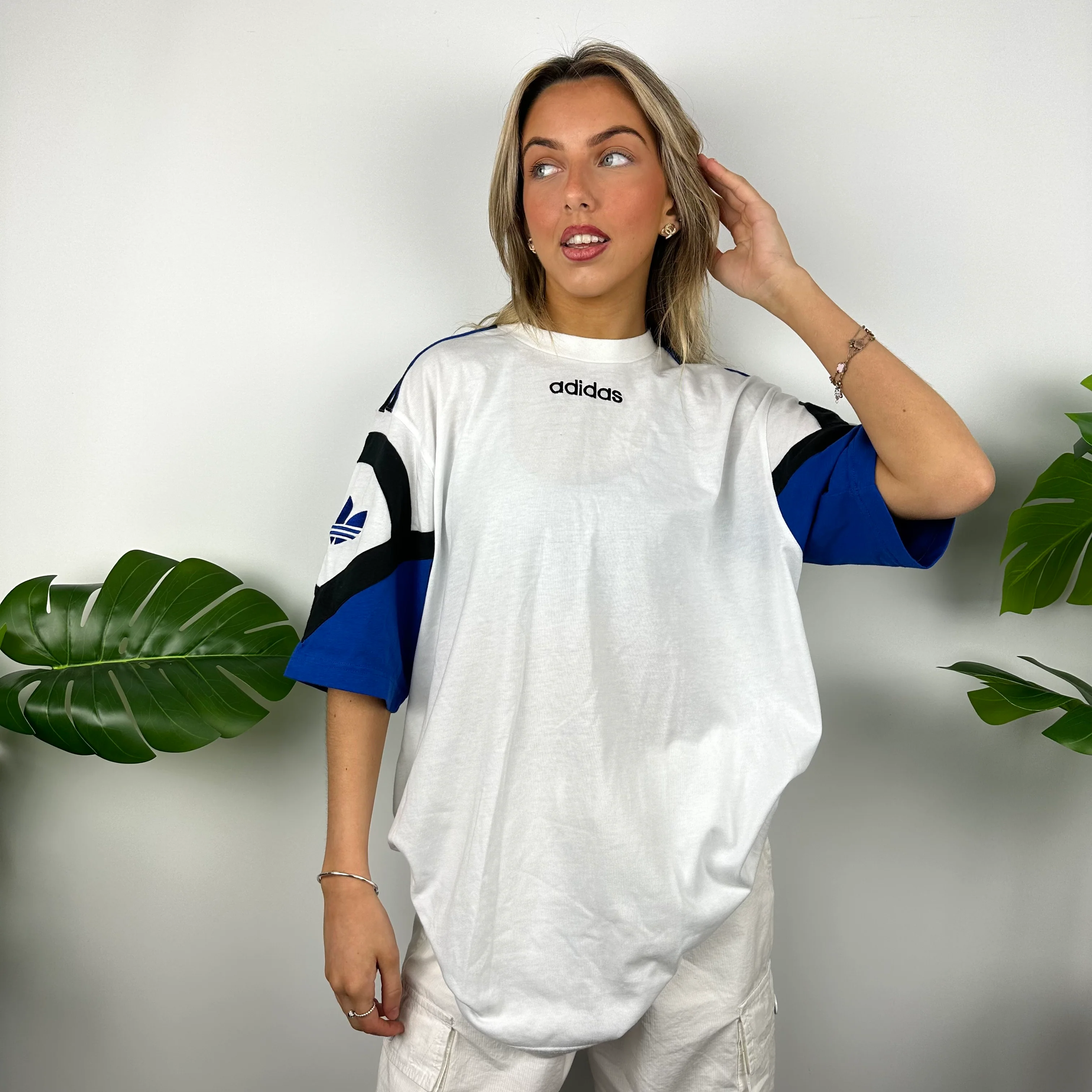 Adidas White Embroidered Spell Out T Shirt (L) - Image 5