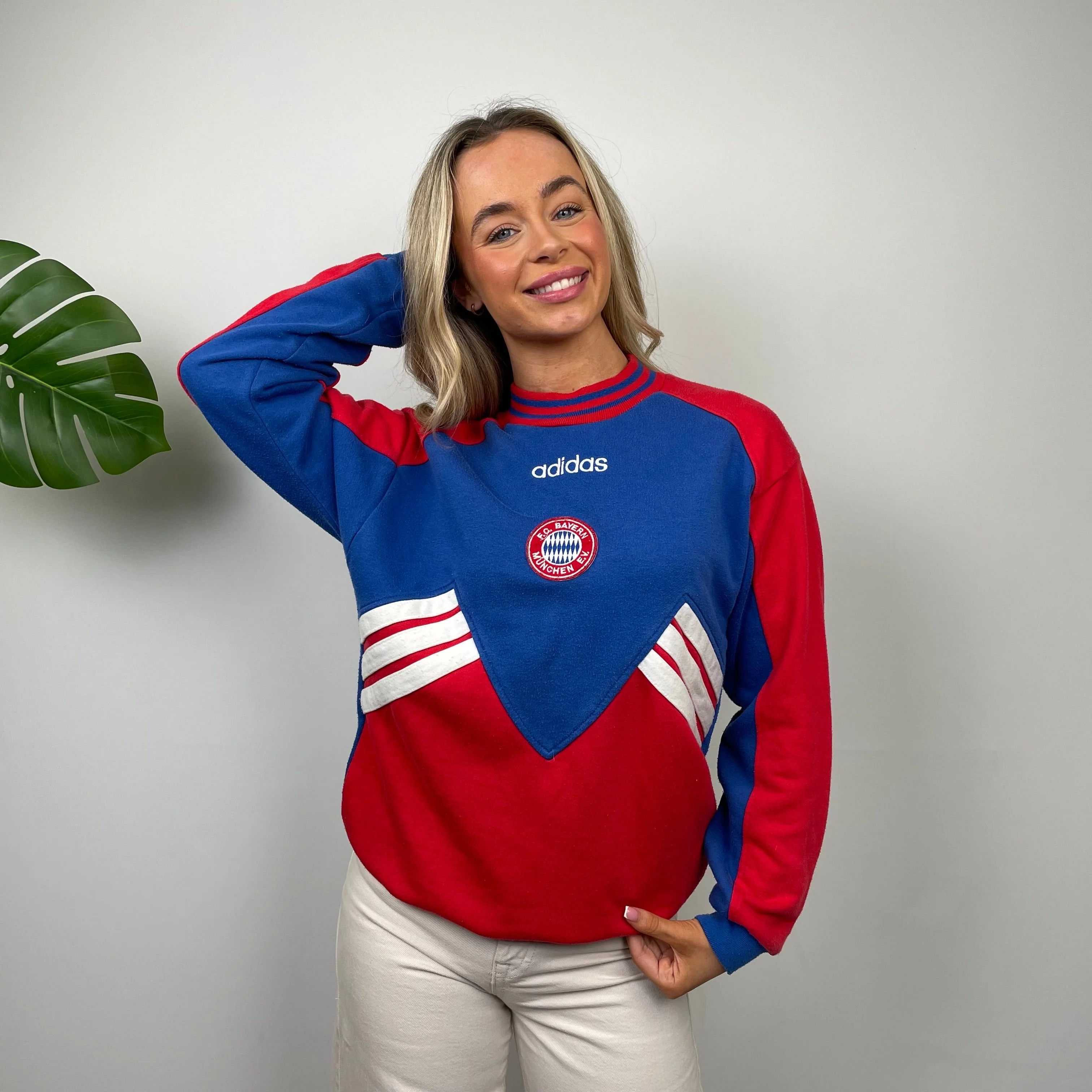 Adidas x Bayern Munich FC RARE Red Embroidered Spell Out Sweatshirt (M) - Image 5