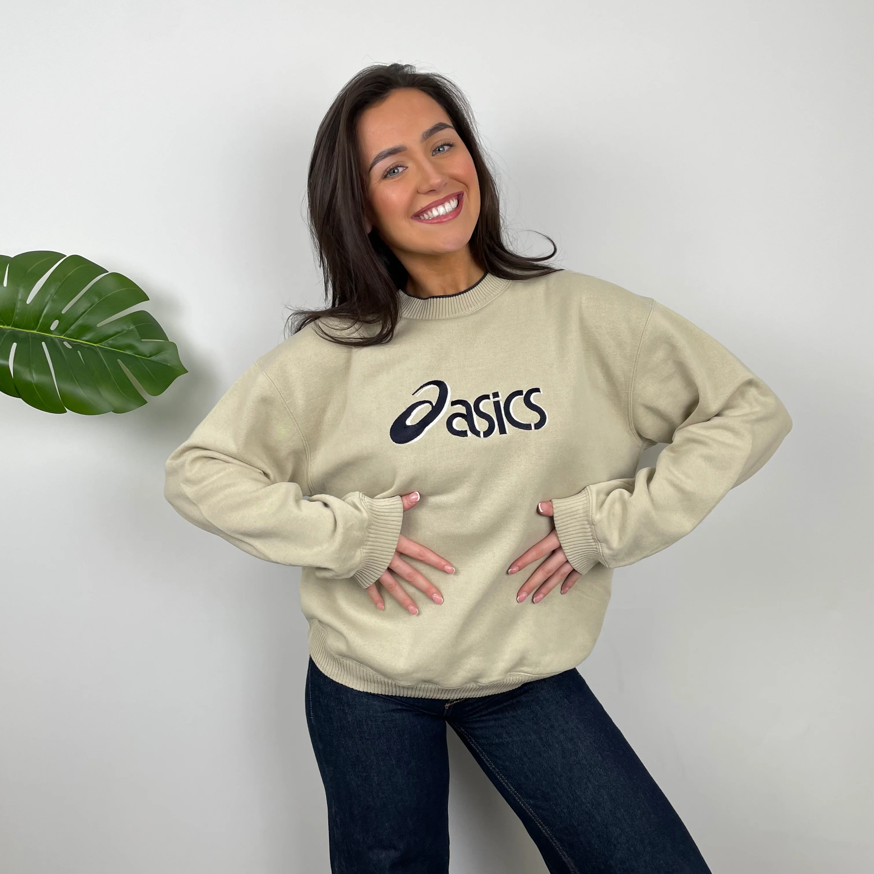 ASICS Tan Beige Embroidered Spell Out Sweatshirt (M) - Image 2