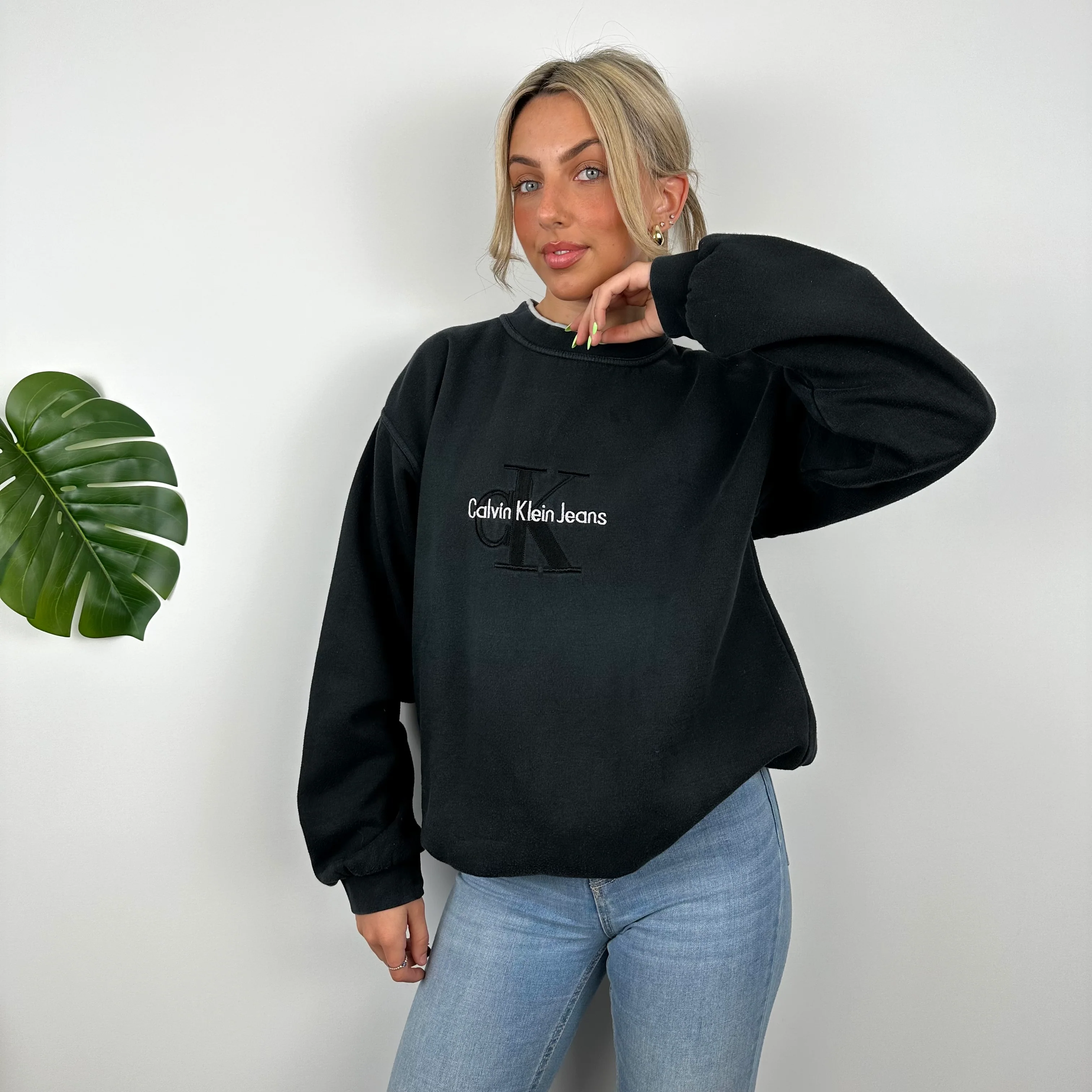 Calvin Klein RARE Black Embroidered Spell Out Sweatshirt (XL) - Image 3