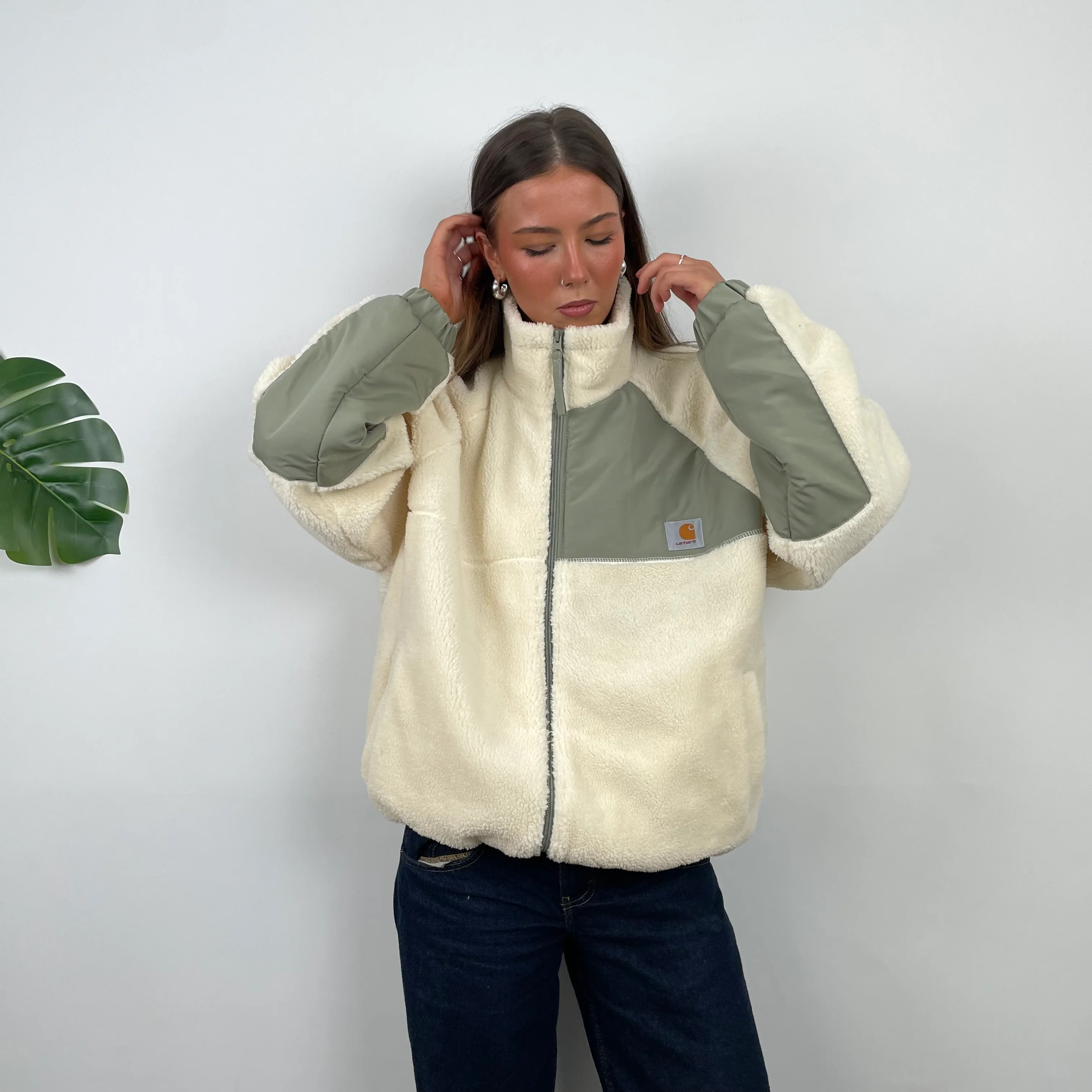 Carhartt Cream Teddy Bear Sherpa Fleece Zip Up Jacket (M) - Image 7