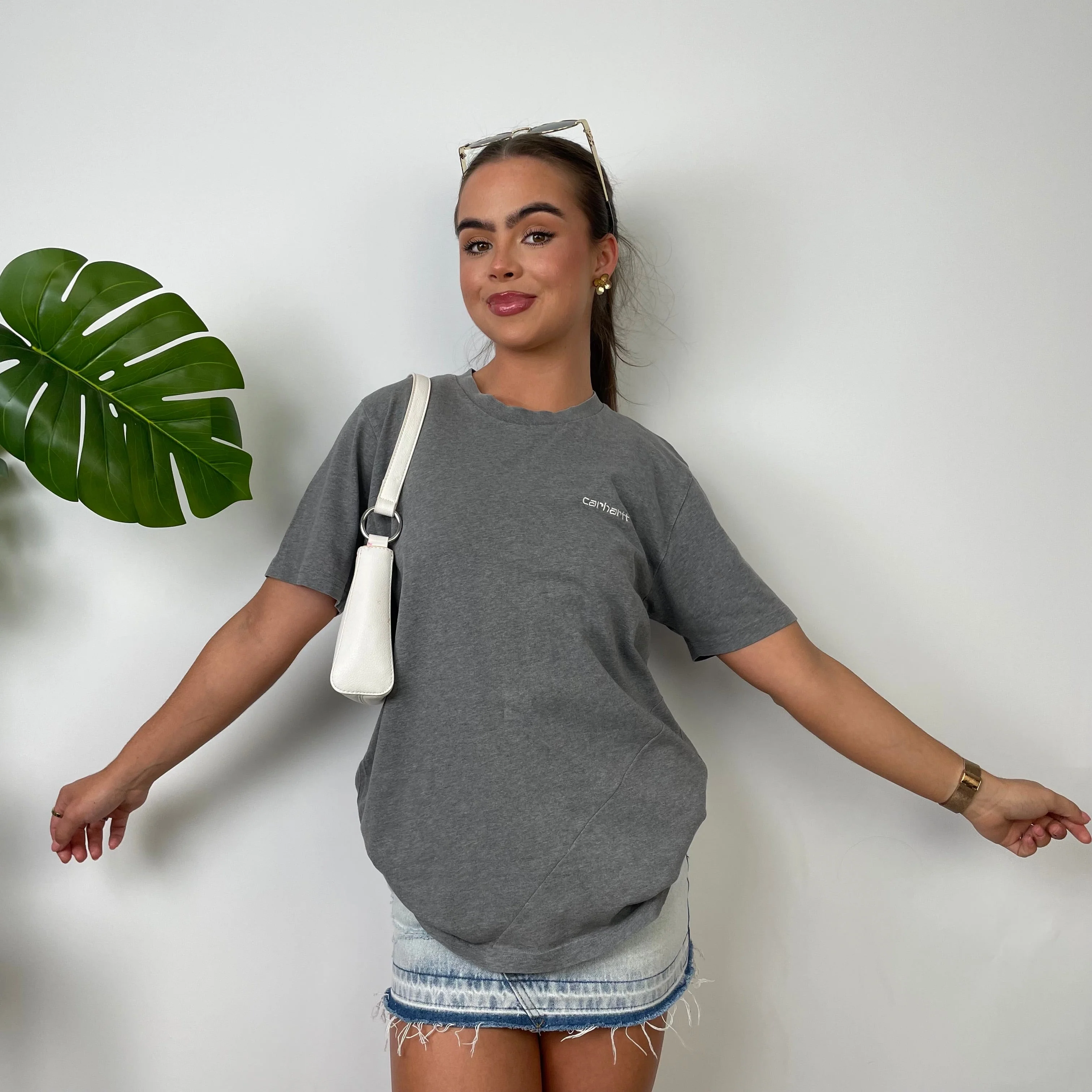 Carhartt Grey Spell Out T Shirt (M) - Image 3