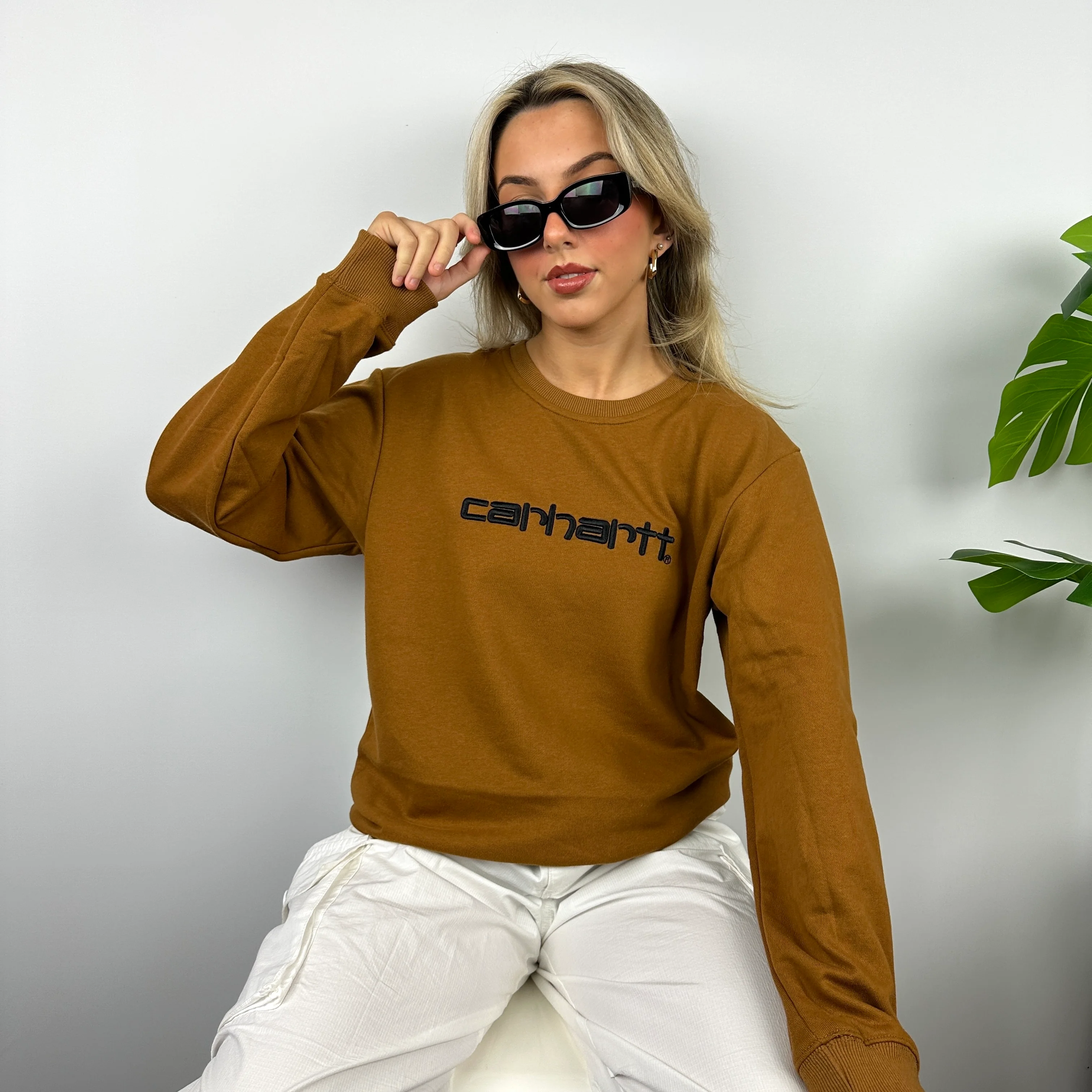 Carhartt Tan Brown Embroidered Spell Out Sweatshirt (M) - Image 6