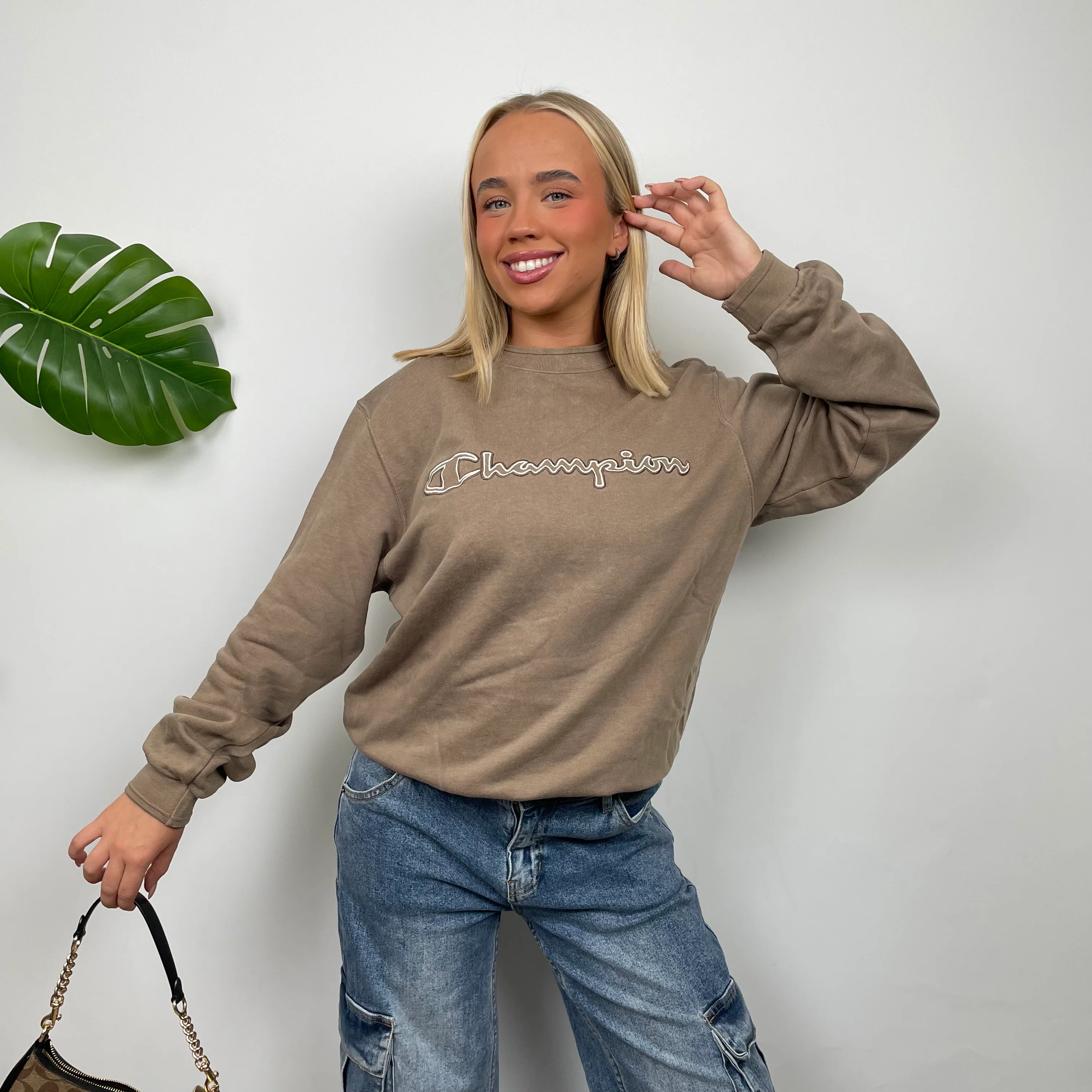 Champion Brown Embroidered Spell Out Sweatshirt (M) - Image 3